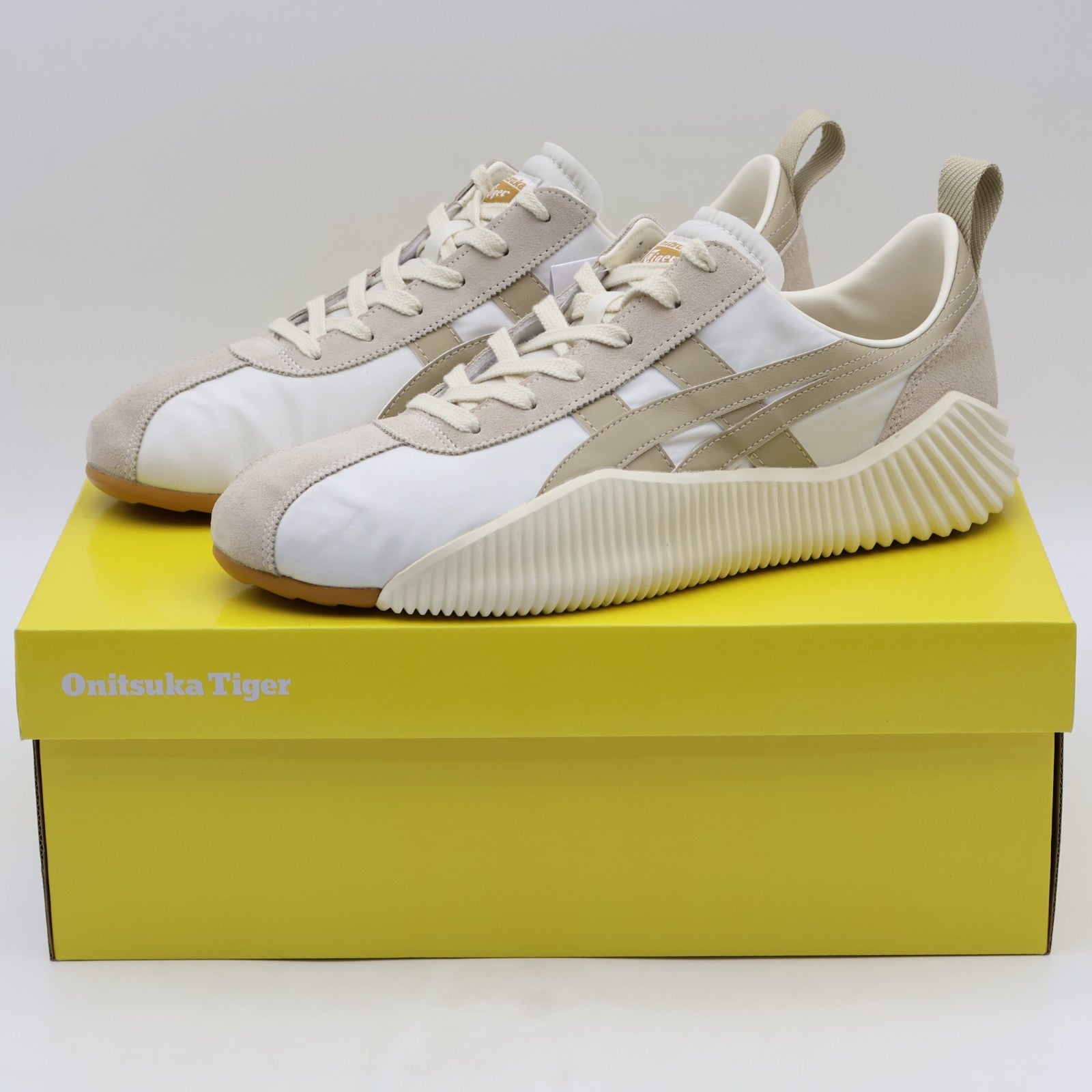 1183B257-104 Onitsuka Tiger Acromount Cream Putty (Men's)