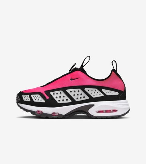 FZ2068-600 Nike Women's Air Max SNDR Hyper Pink and Black (Women's)