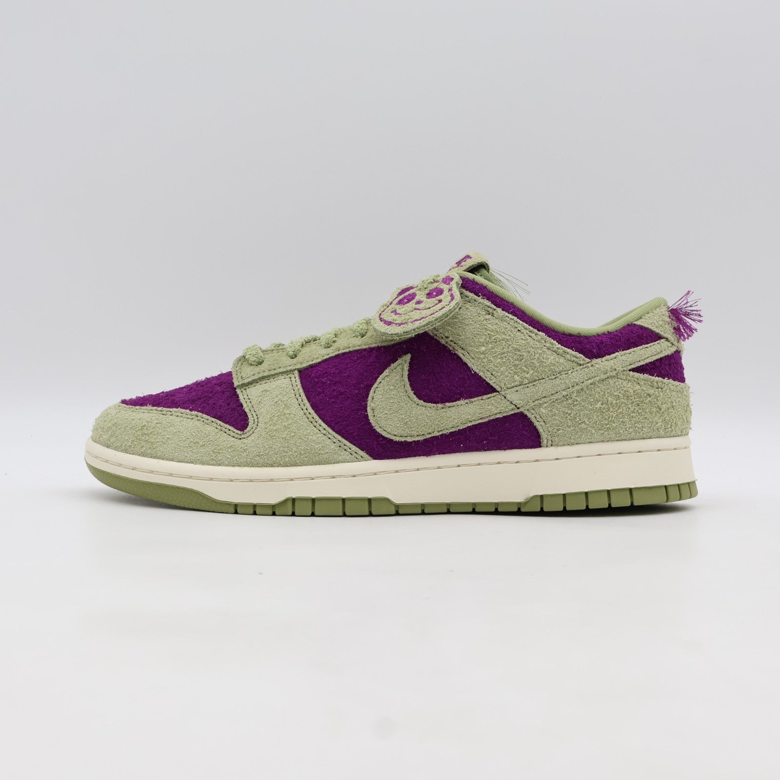 IB2990-500 Nike Dunk Low Panda Viotech (Men's)