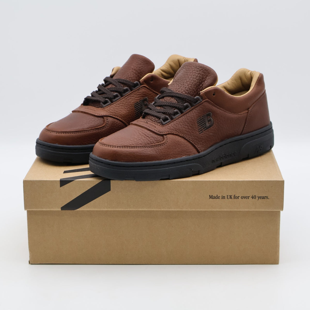 UADWBRN New Balance Allerdale Dark Brown (Men's)