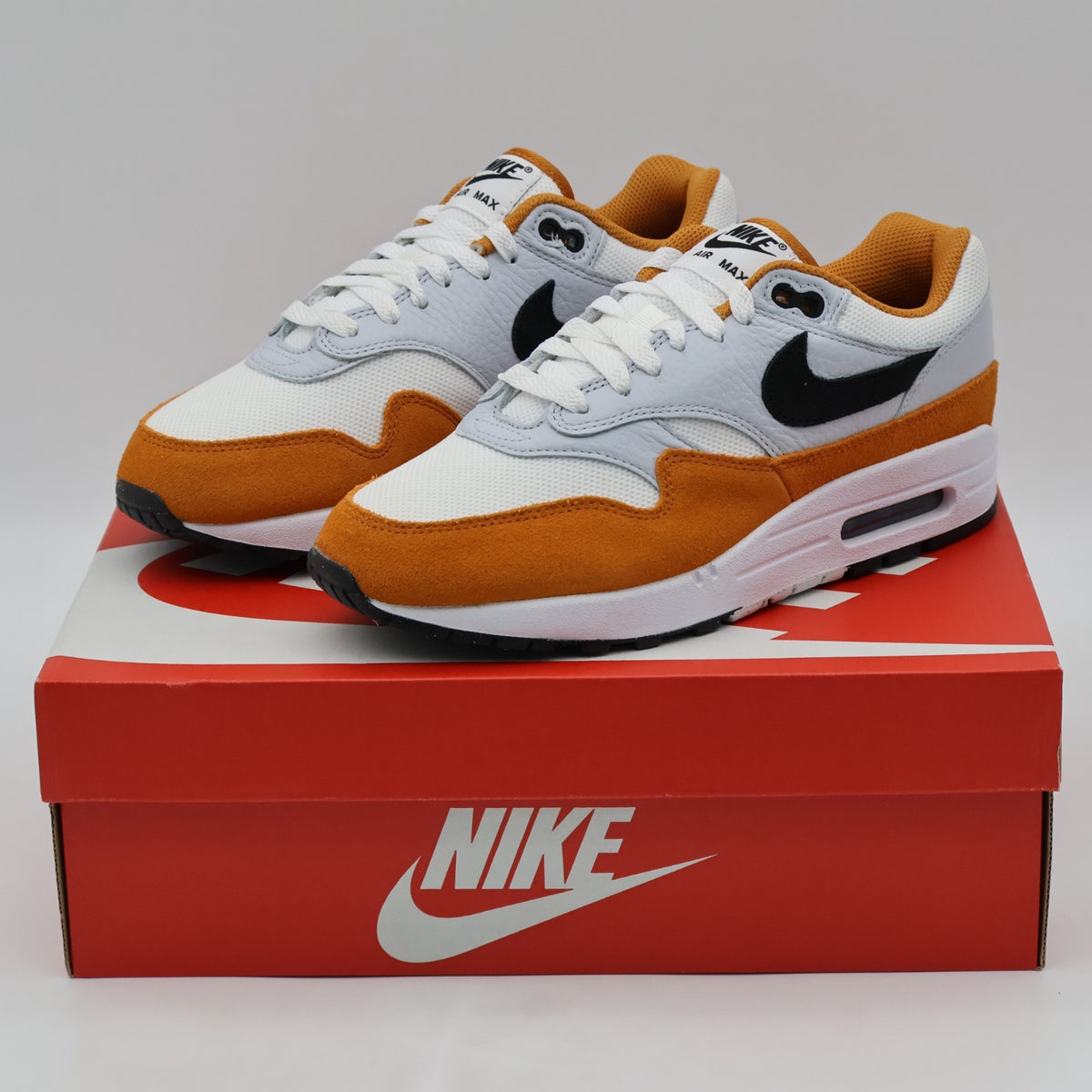 FN6952-101 Nike Air Max 1 Monarch (Men's)