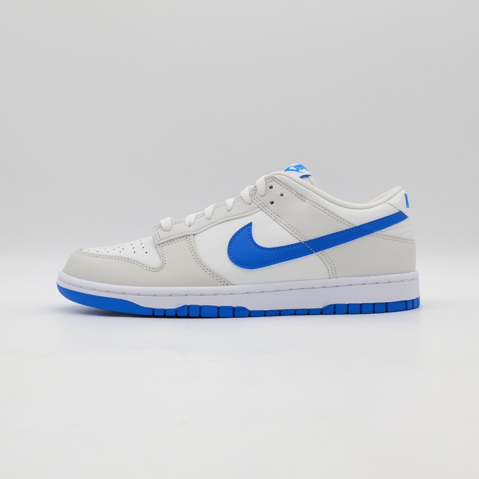 DV0831-108 Nike Dunk Low Summit White Photo Blue Platinum Tint (Men's)