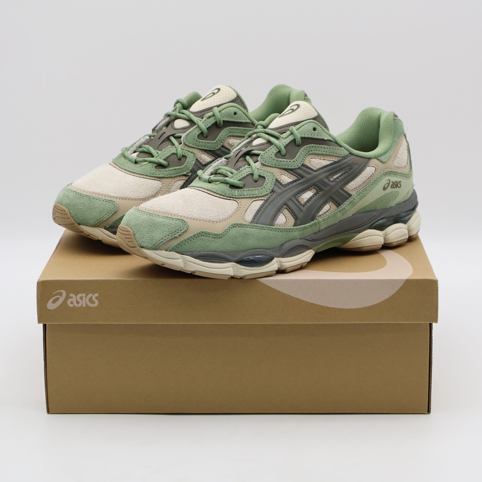 1203A477-020 Asics Gel-NYC Feather Grey Truffle Grey (Men's)