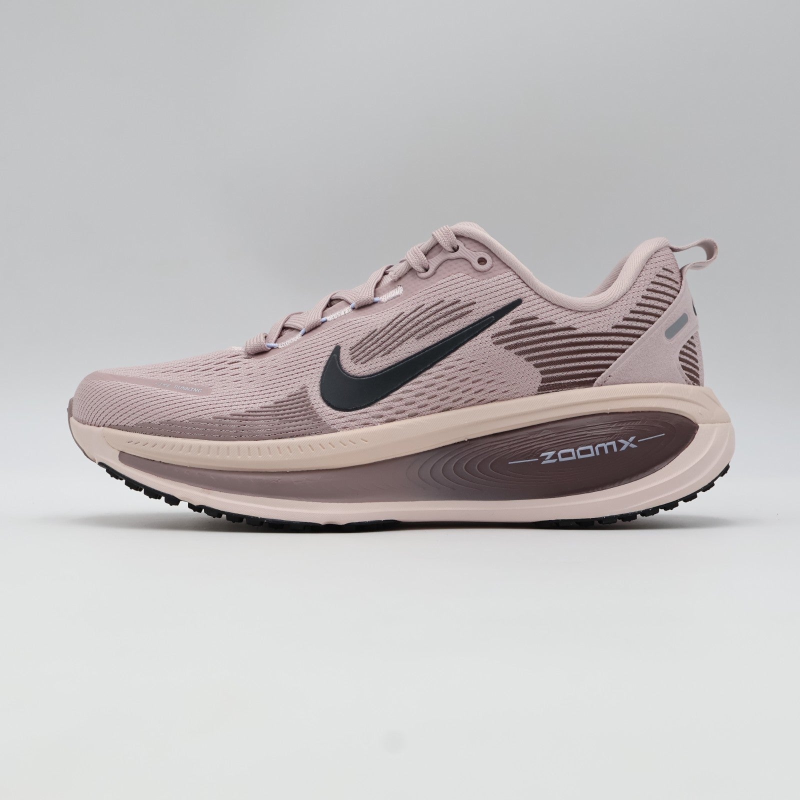 HM6804-607 Nike Vomero 18 Particle Rose Silt Red Tattoo Off Noir (Women's)