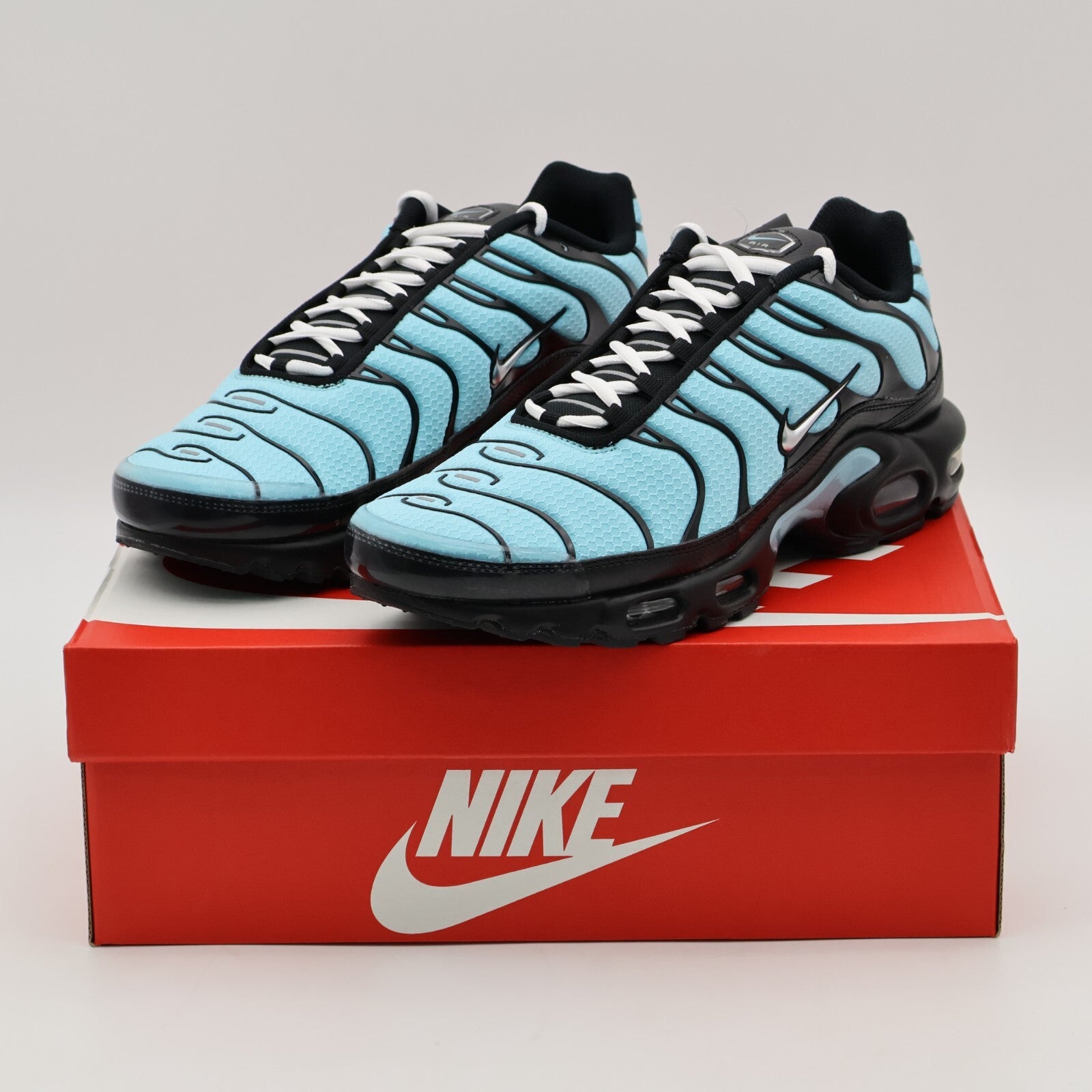 CV8838-400 Nike Air Max Plus Aqua Black White Metallic Silver (Men's)