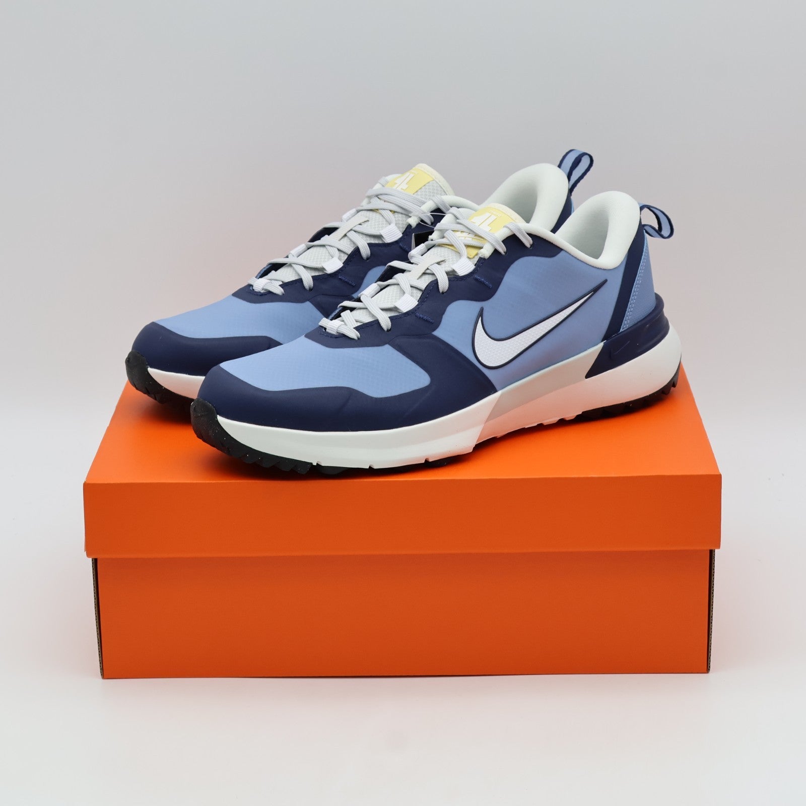 IH0361-400 Nike Tempo Golf "Work Blue/Midnight Navy"