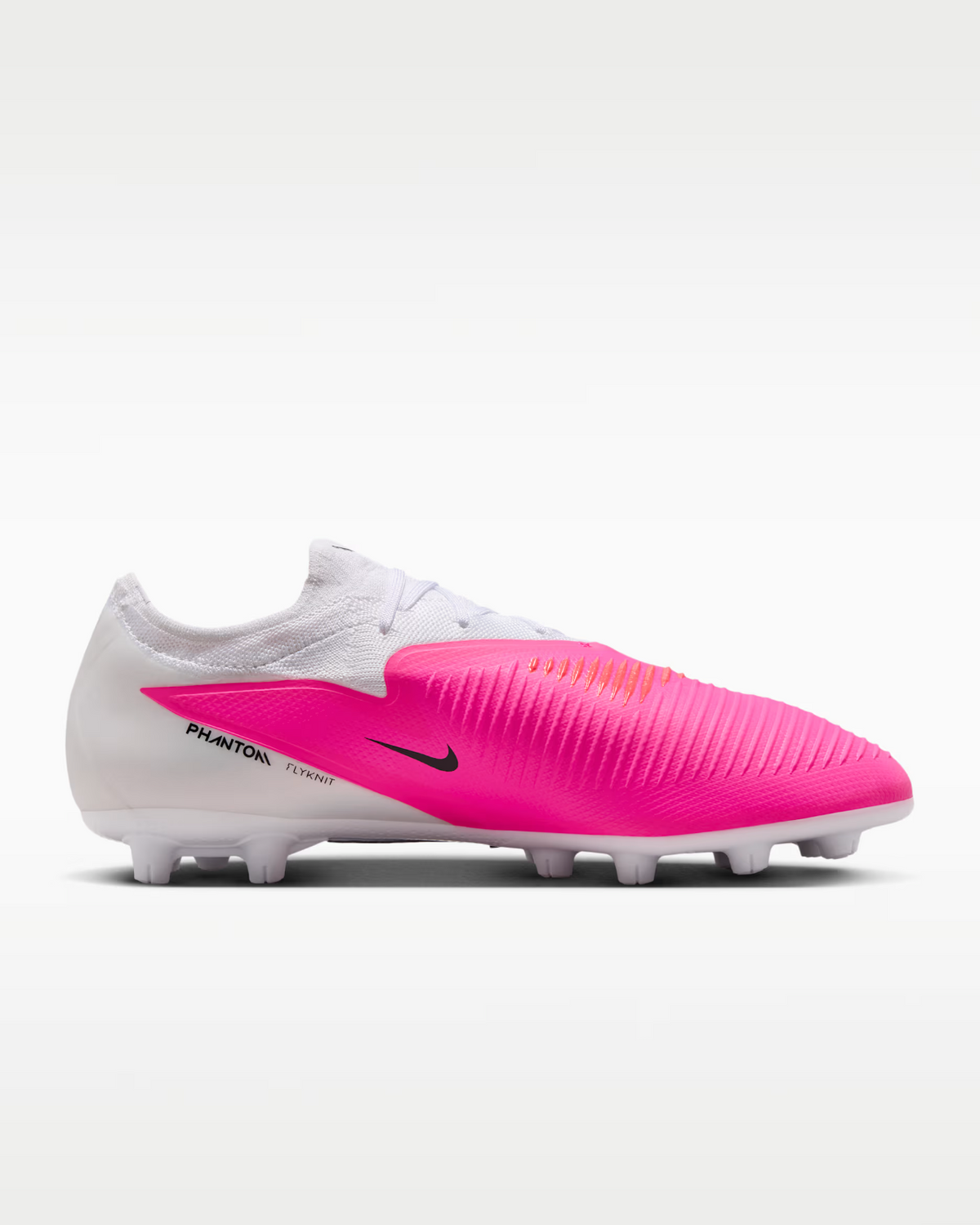IQ1885-900 Nike Phantom 6 Low Pro Hard-Ground Soccer Cleats (Men's)