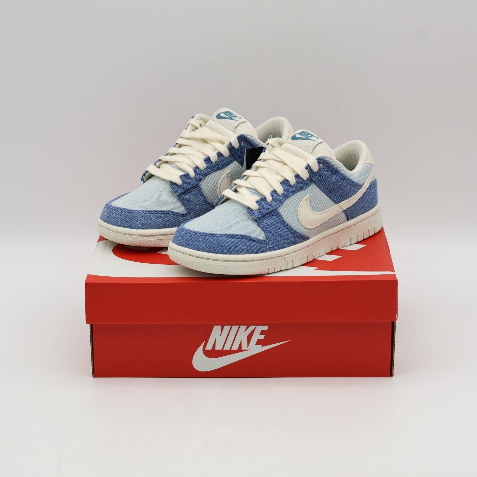 IH5073-006 Nike Women's Dunk Low Smokey Blue Denim Turquoise (Women's)