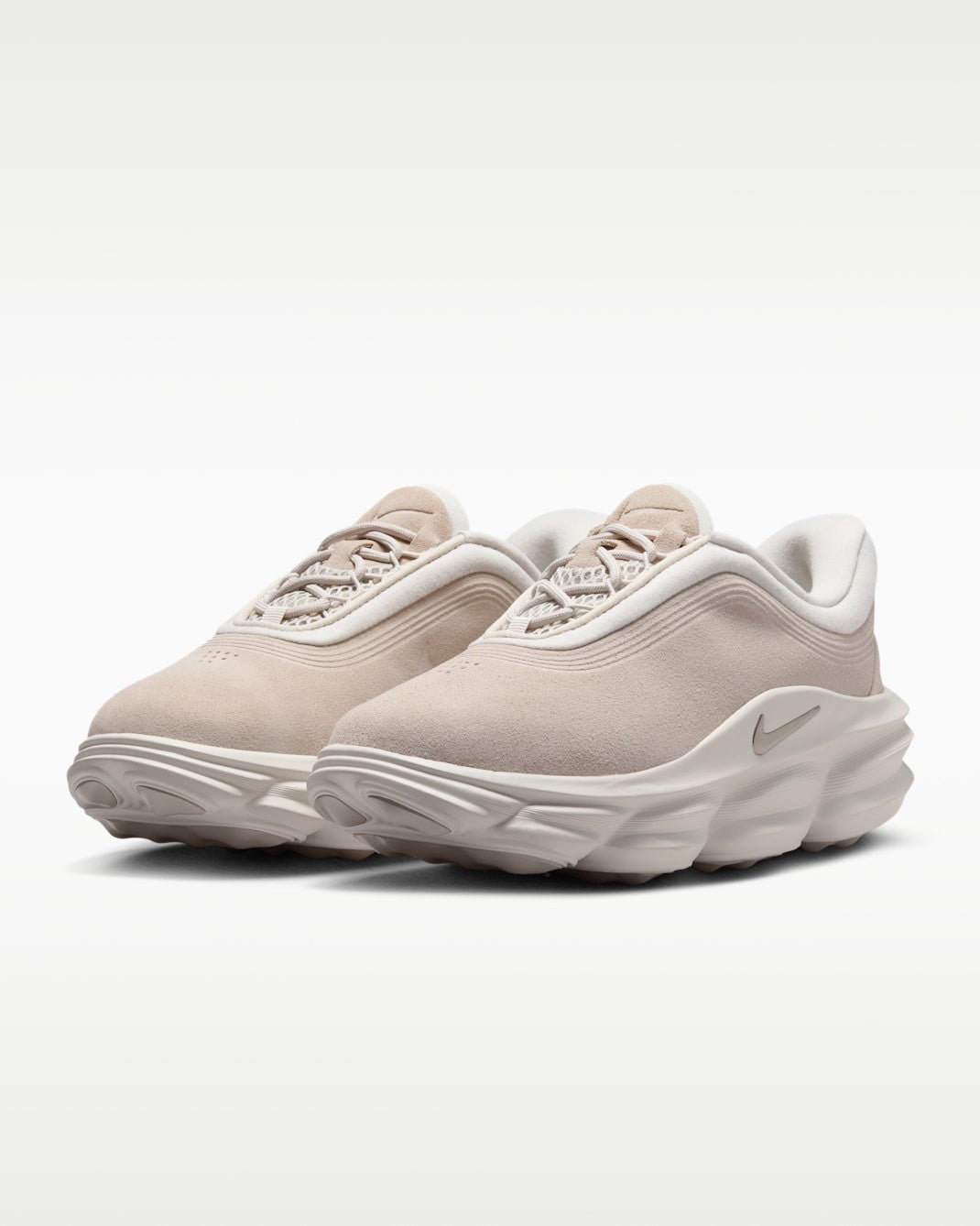 IR0448-200 IR0448-200 Nike 24.7 Cream 2Phantom (Women's)
