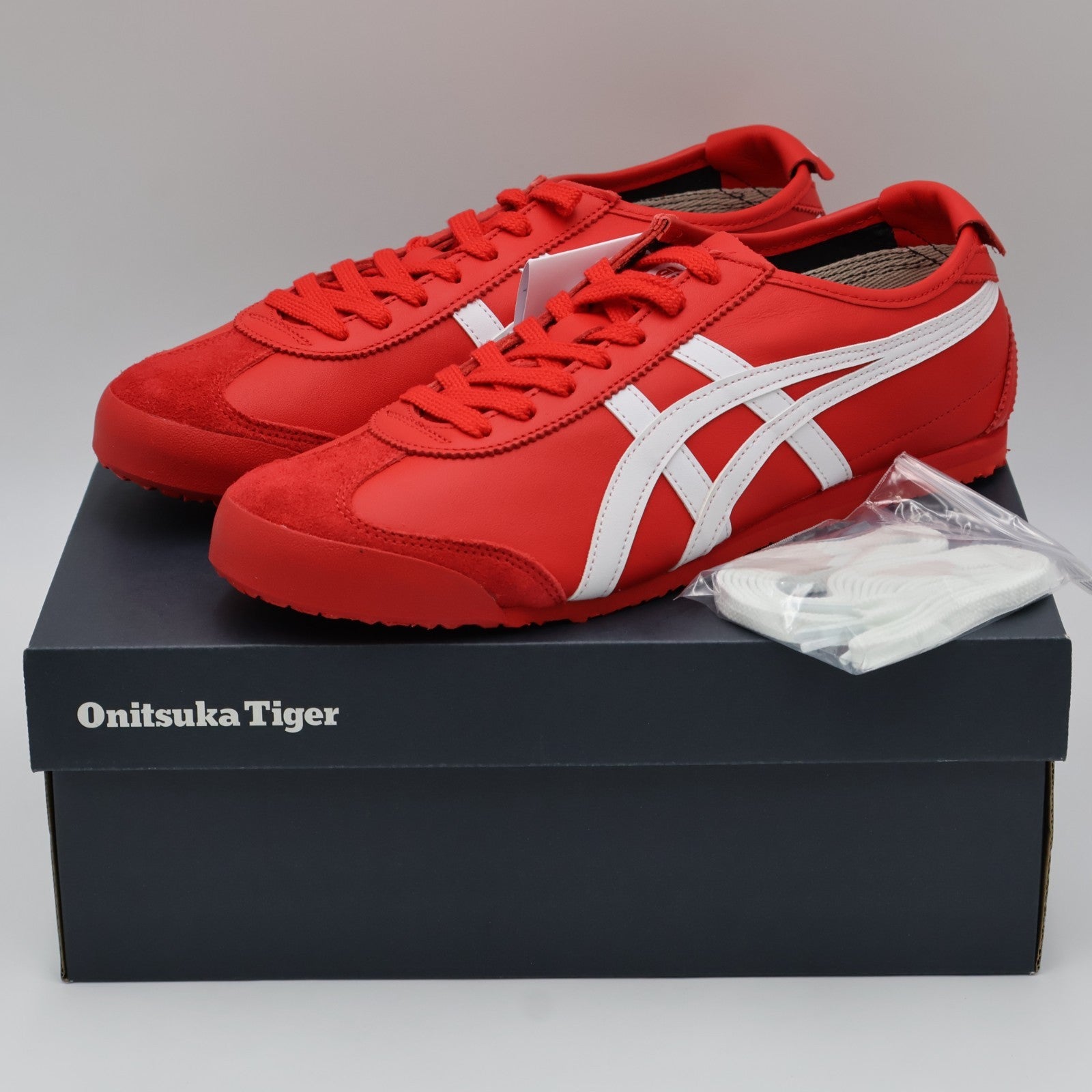 1183C102-601 Onitsuka Tiger Mexico 66 Classic Red/White (Men's)