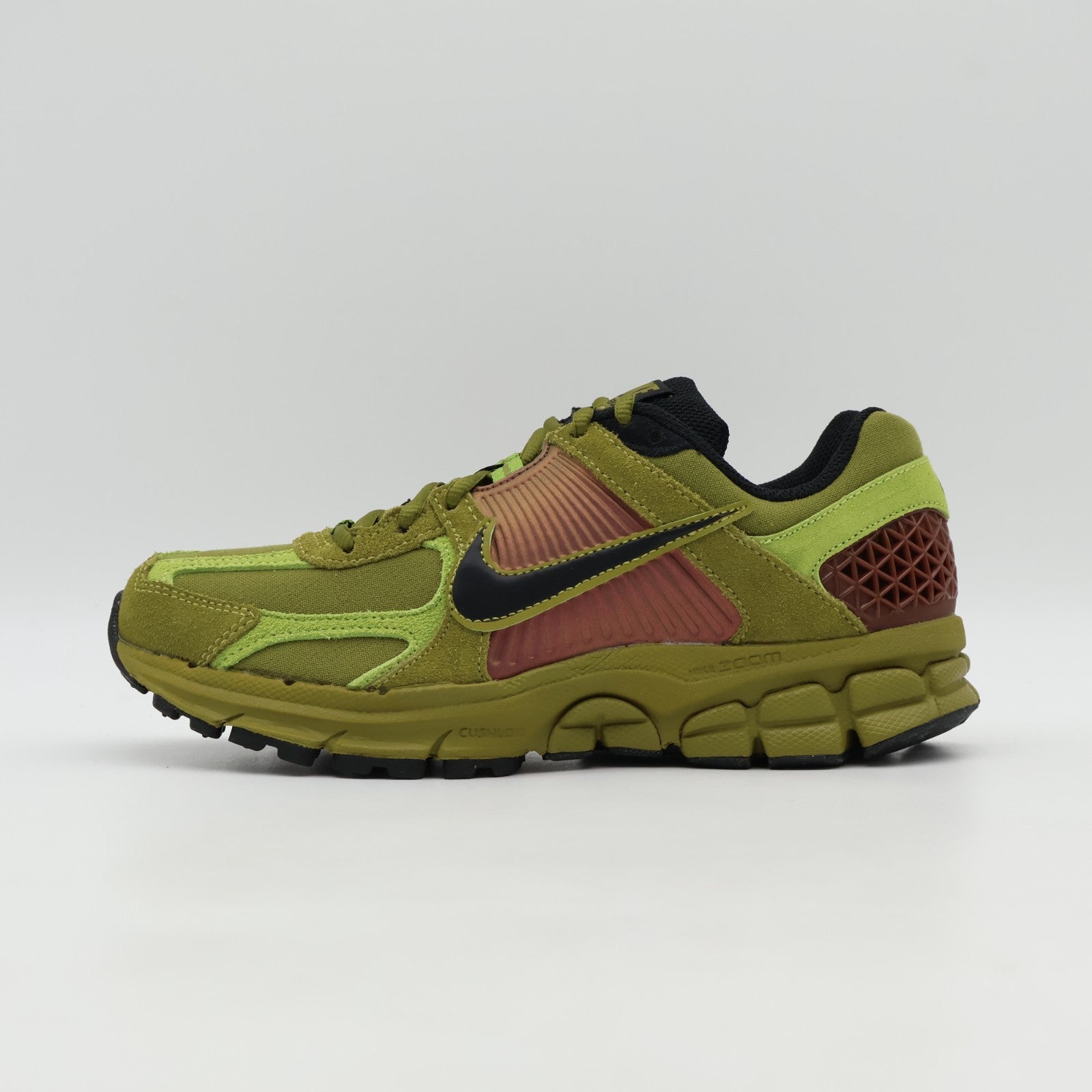 FJ1910-300 Nike Zoom Vomero 5 Pacific Moss (Men's)