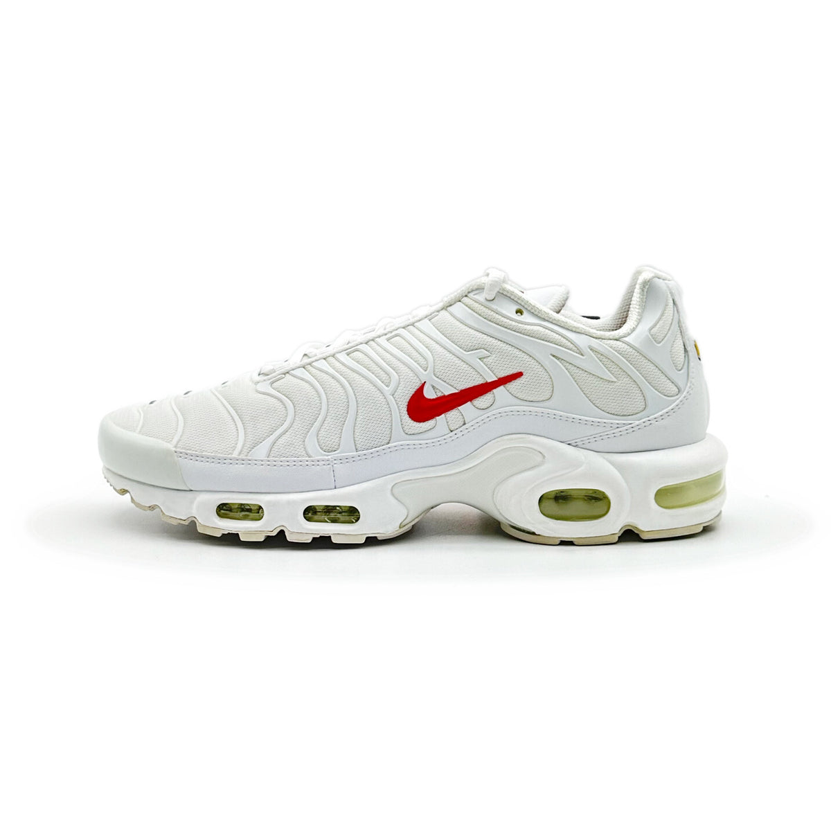 DA1472-100 Nike Air Max Plus TN x Supreme White 2020