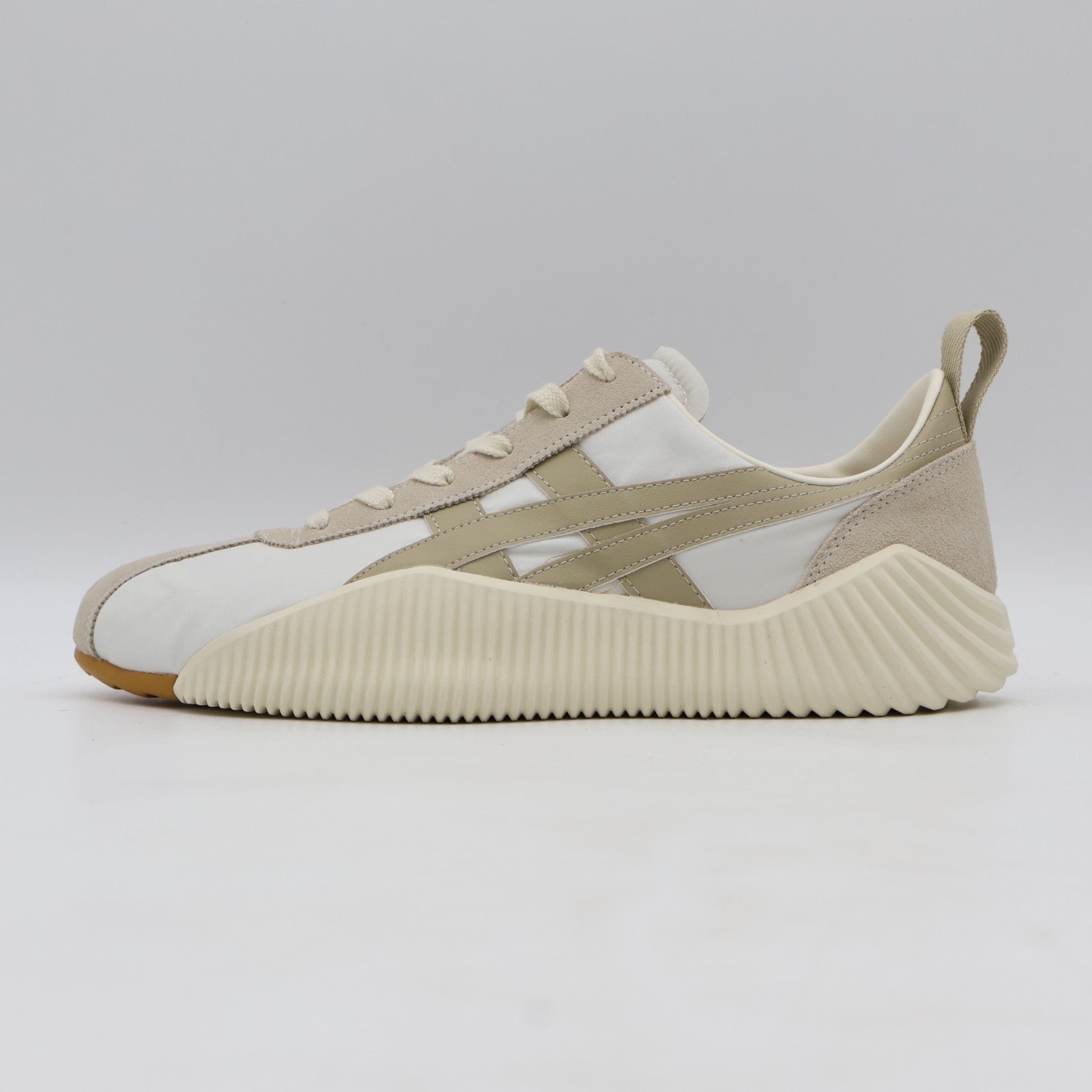 1183B257-104 Onitsuka Tiger Acromount Cream Putty (Men's)