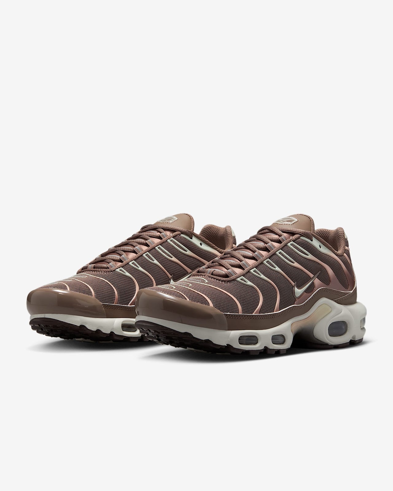 DZ3671-200 Nike Air Max Plus Mink Brown Baroque Brown Sail Metallic (Men's)