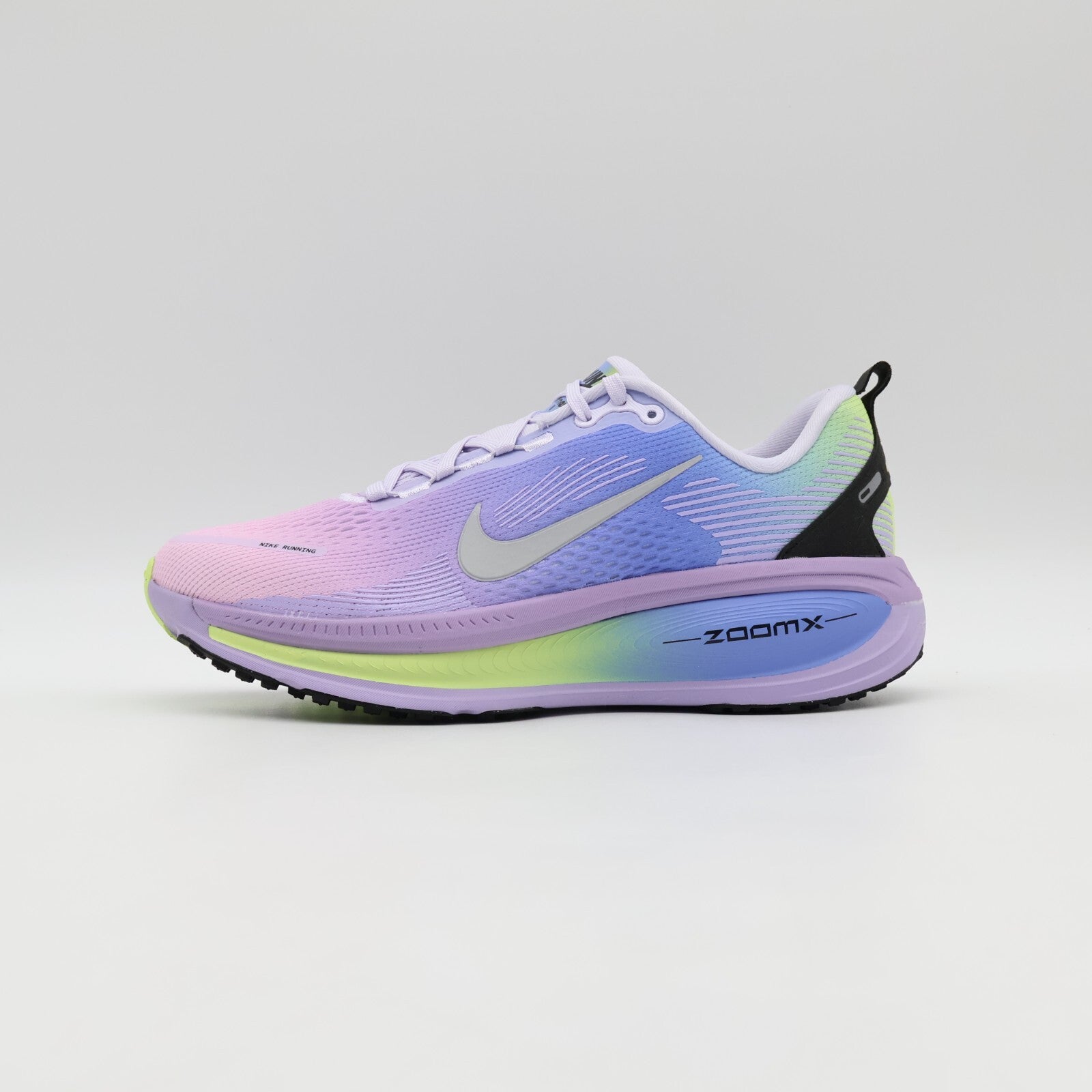 IB5169-500 Nike Vomero 18 SE Amethyst Tint Hydrangeas Phantom Metallic(Women's)