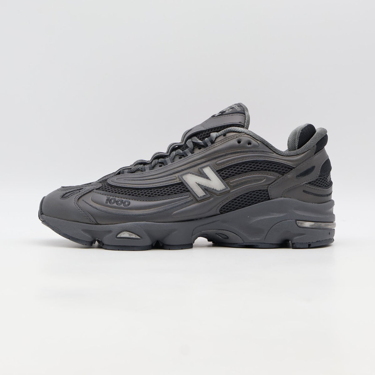 m1000f New Balance 1000 Black Metallic (Men's)