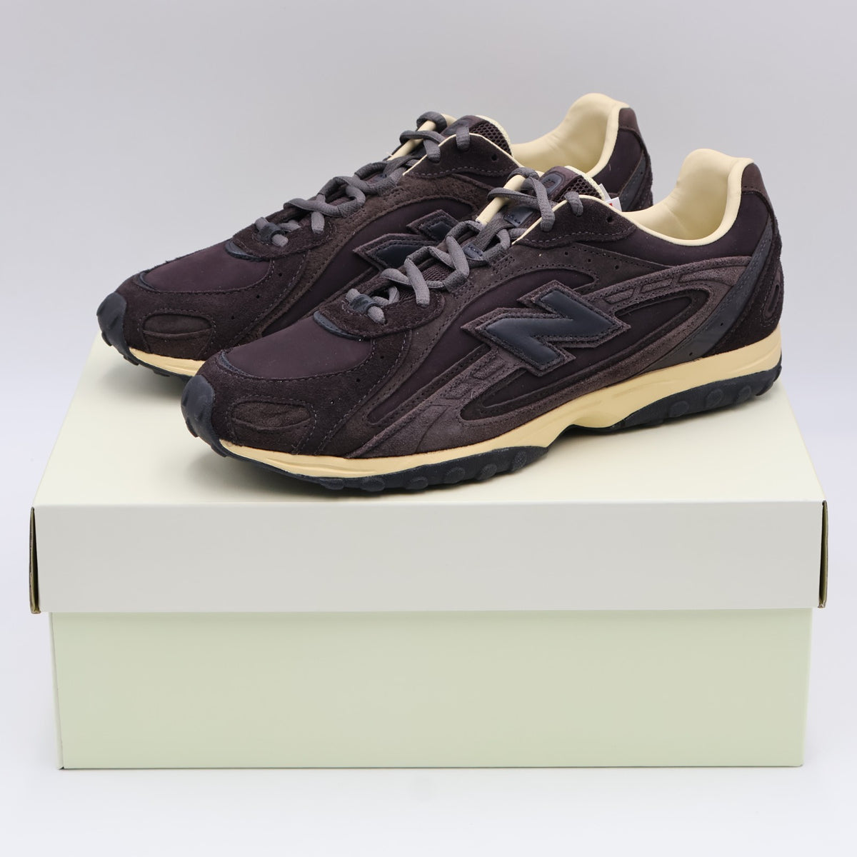 U204L5I7 AURALEE Ã New Balance 204L "Brown" (Men's)
