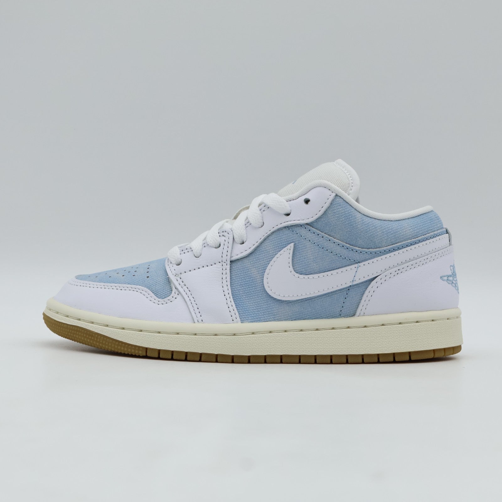 HQ2004-400 Nike Air Jordan 1 Low Worn Blue (Women's)