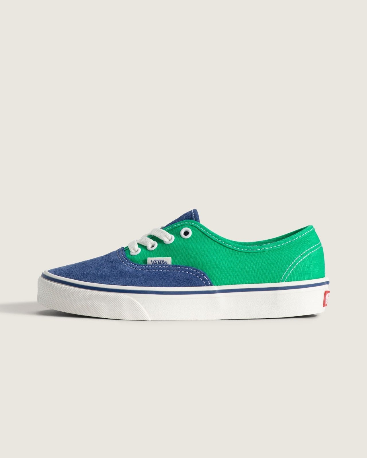 VN000EHHNVY Vans Authentic "Navy"