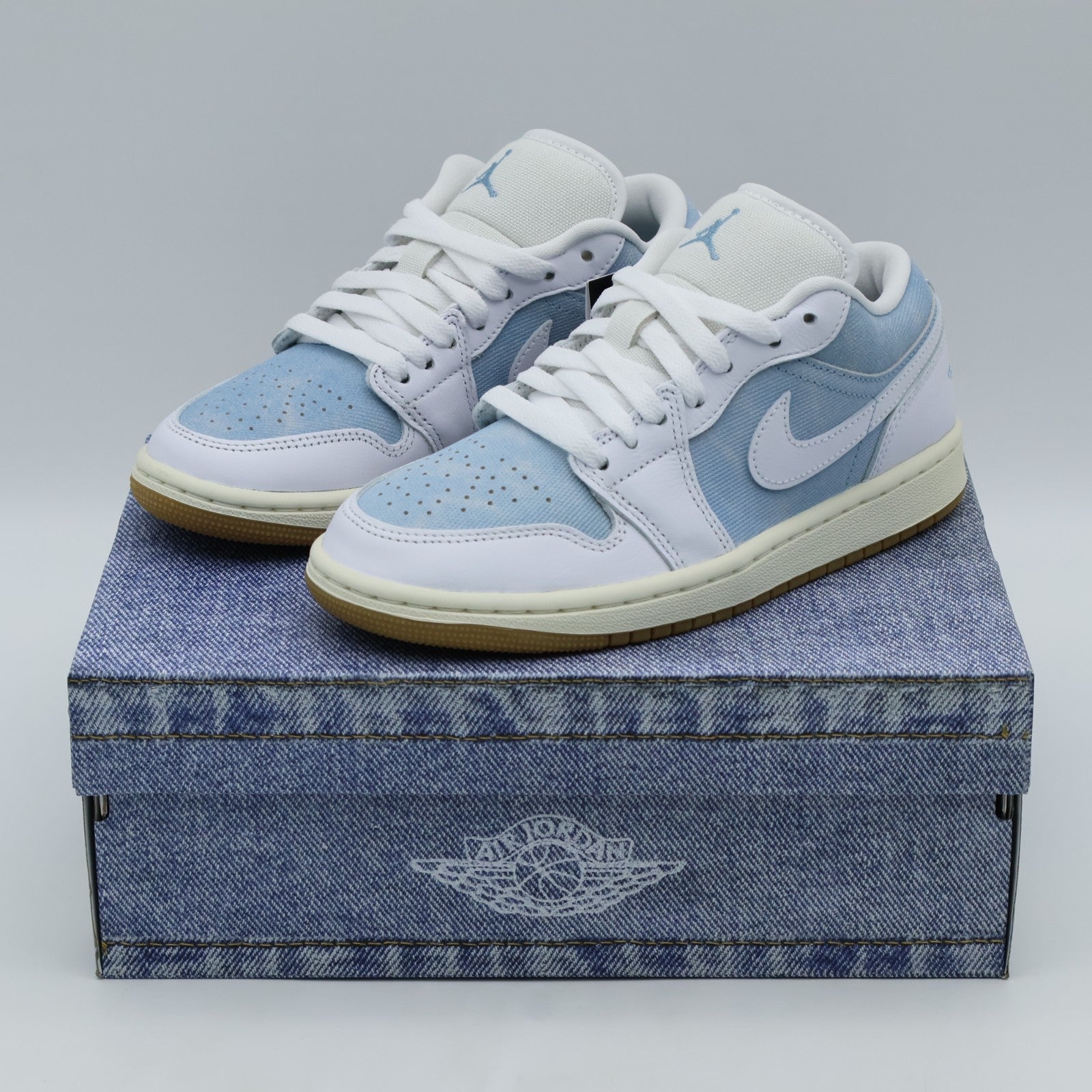 HQ2004-400 Nike Air Jordan 1 Low Worn Blue (Women's)