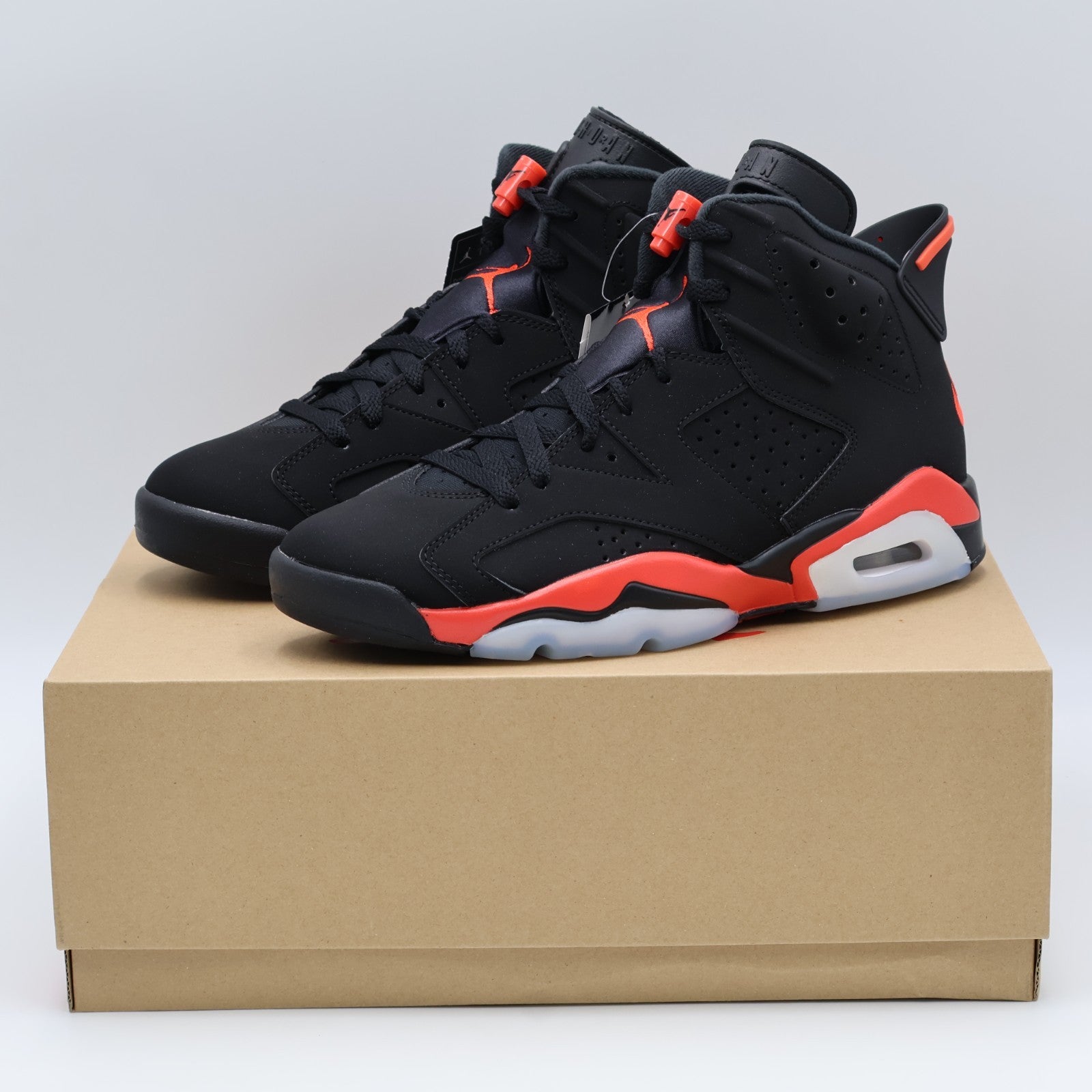 CT8529-001 Nike Air Jordan 6 Retro Infrared Salesman (Men's)