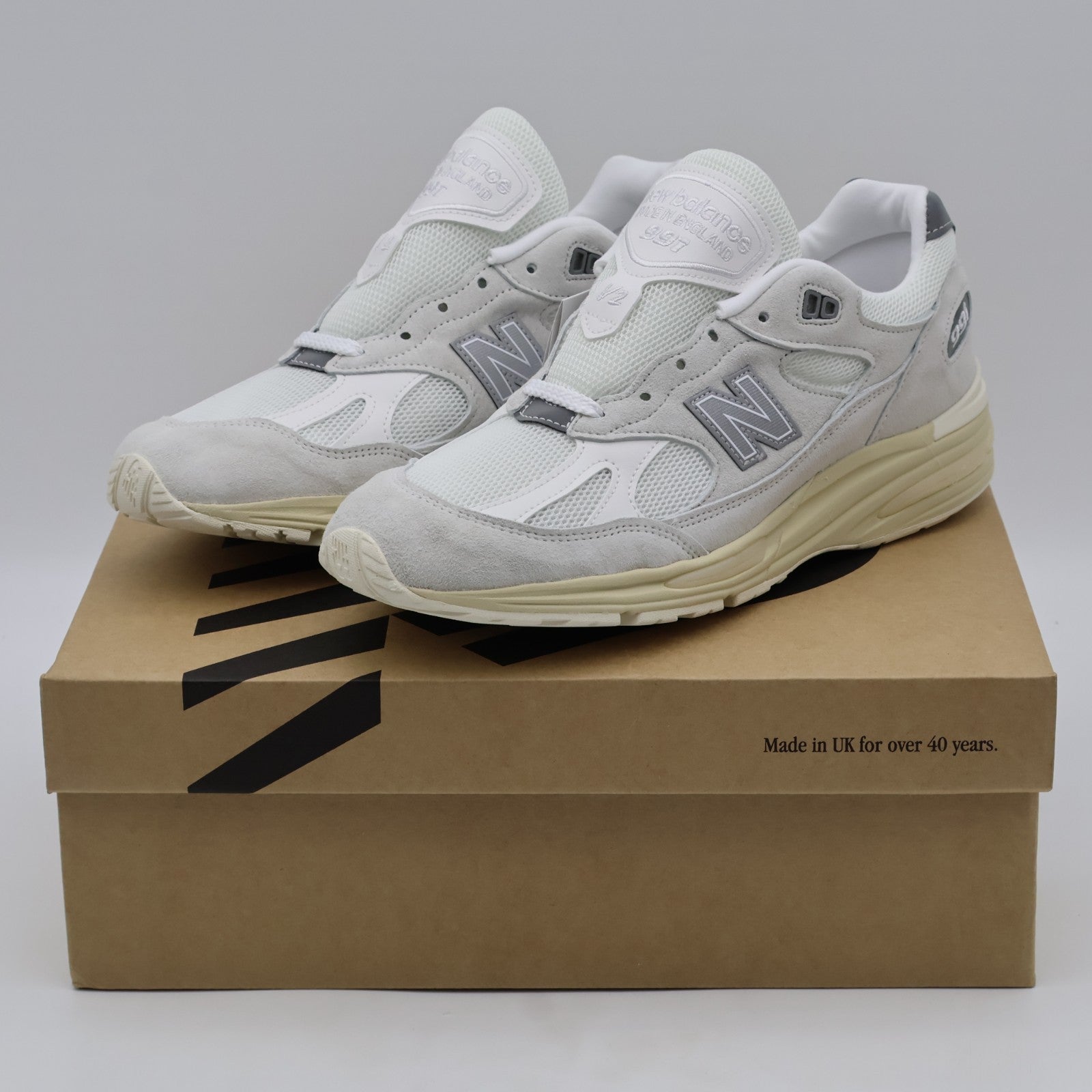 U991OW2 New Balance 991V2 Wind Chime (Men's)