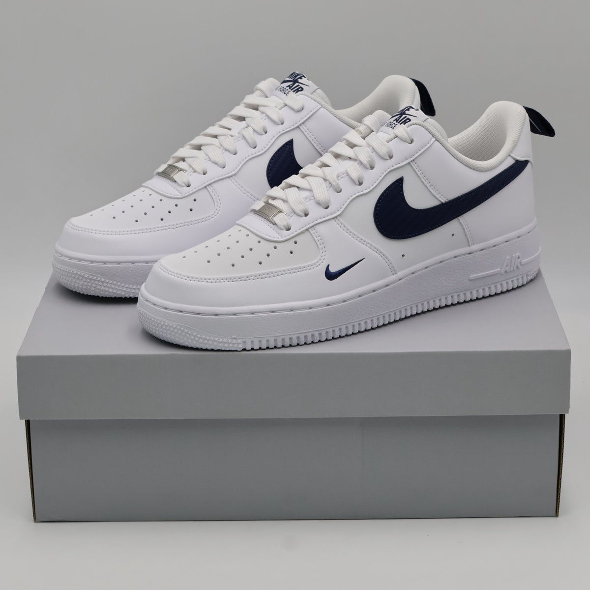 IR5599-100 Nike Air Force 1 '07 White Midnight Navy (Men's)
