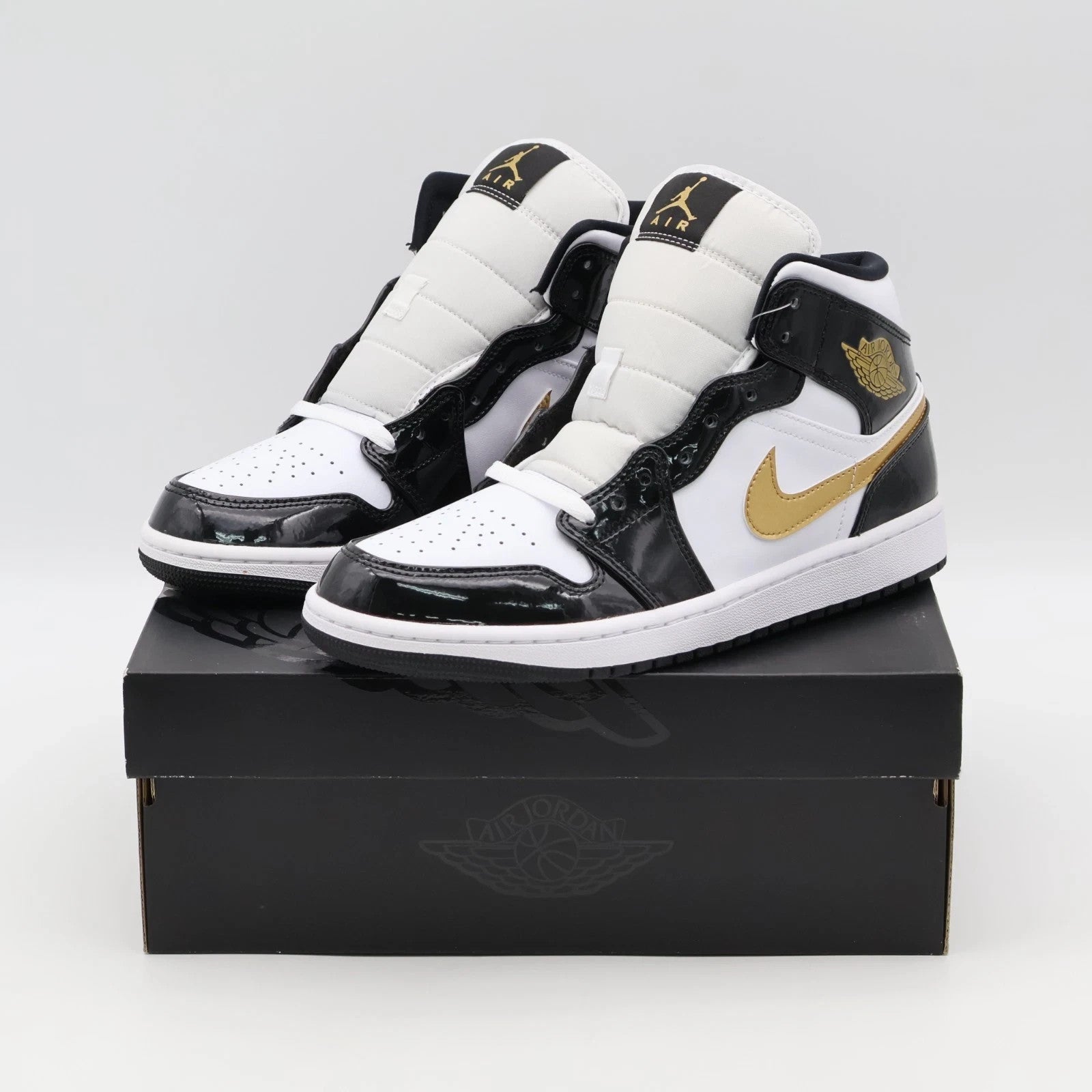 Size 11 - 852542-007 Jordan 1 Mid SE Patent Black Gold (Men's)