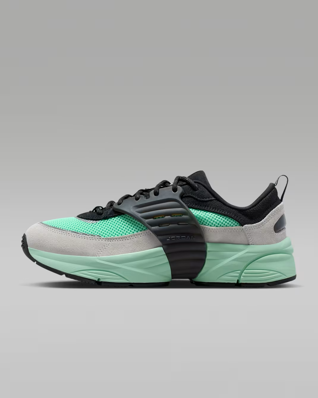 IB3722-004 Nike Jordan Trunner O/S Black Green Glow (Men's)