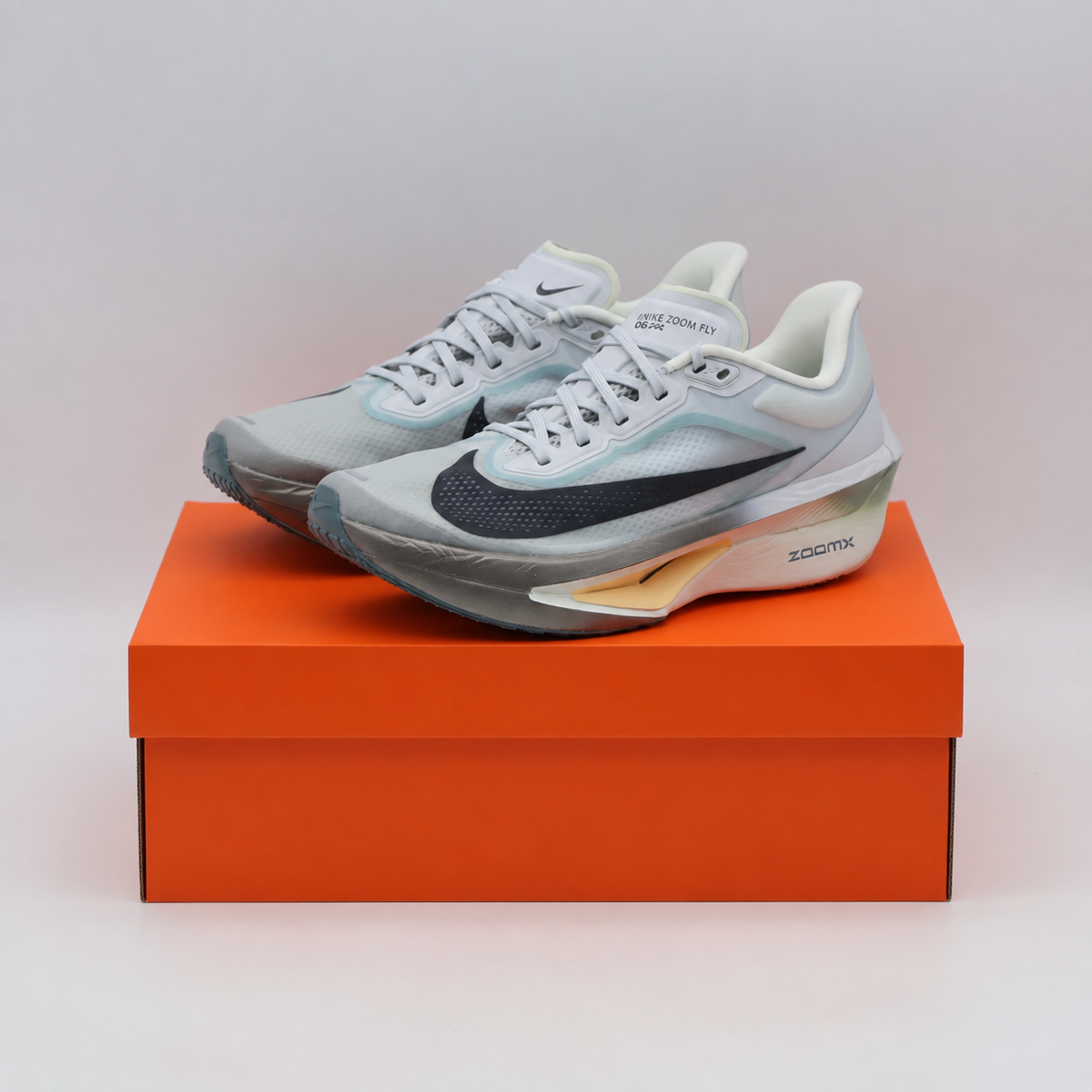 FN8454-006 Nike Zoom Fly 6 "Pure Platinum/Grey Fog" (Men's)