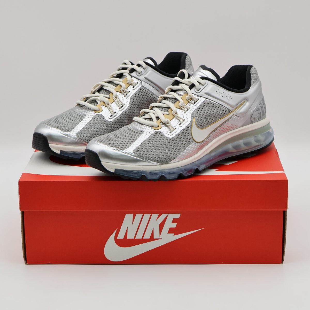 HJ7901-095 Nike Air Max 2013 Silver Metallic Pewter Metallic Gold Phantom (Men's