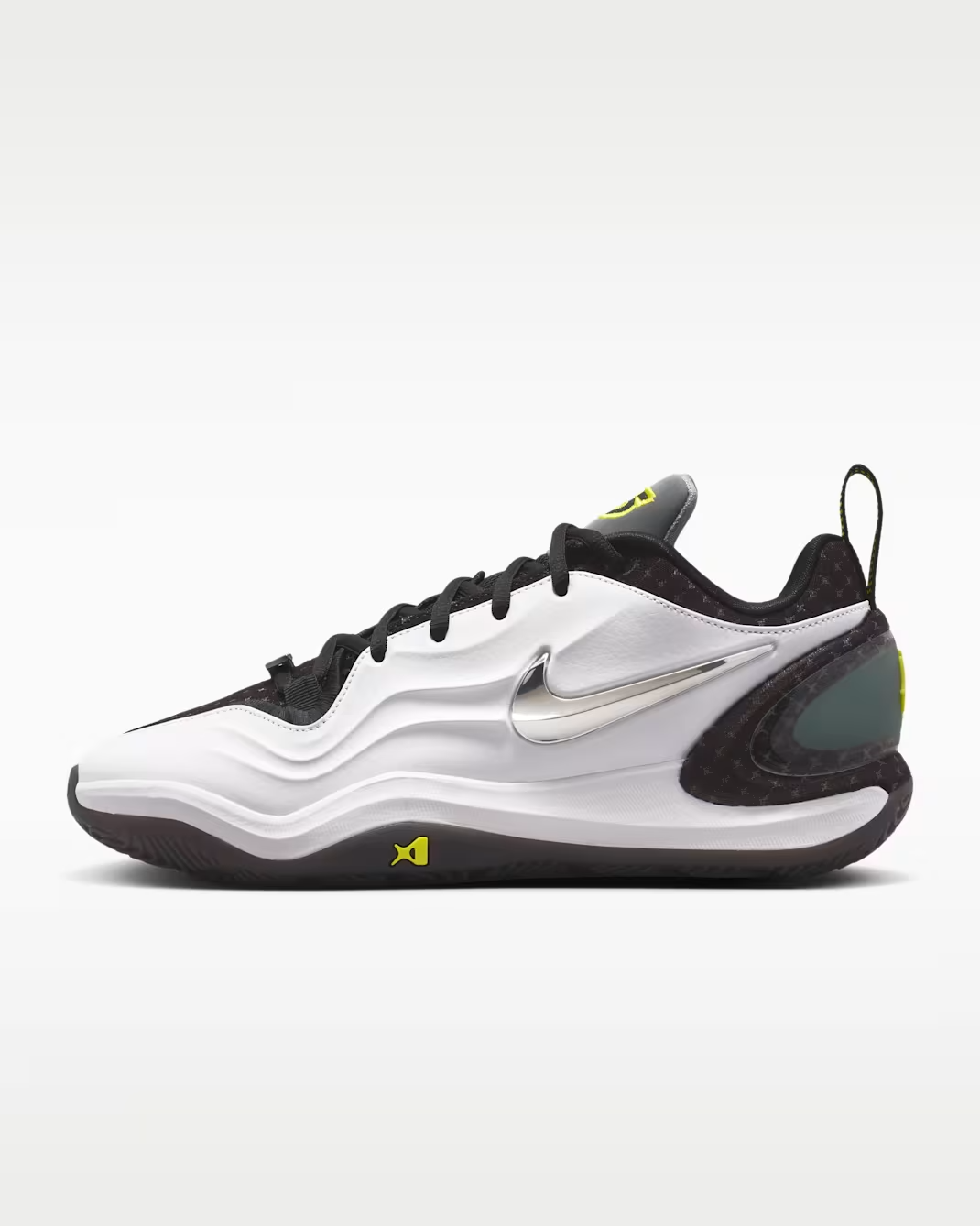 IX1924-100 Nike A'Two "Dawn Staley" (Women's)