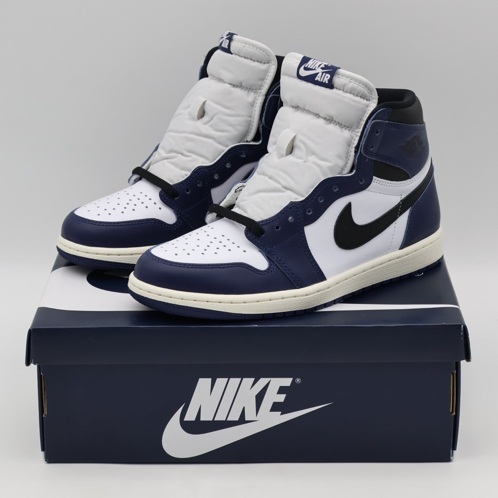 DZ5485-401 Nike Air Jordan 1 Retro High OG Midnight Navy (Men's)