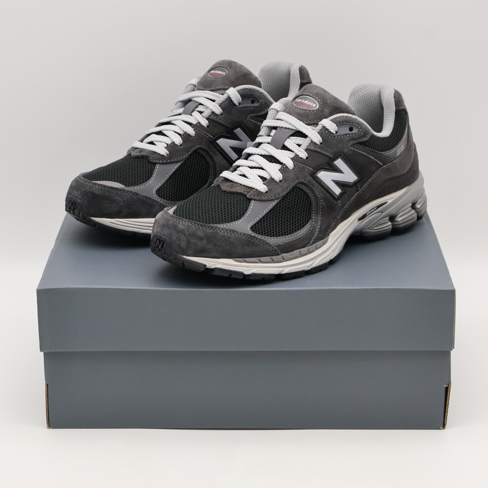 U2002RA New Balance 2002R Dark Grey (Men's)
