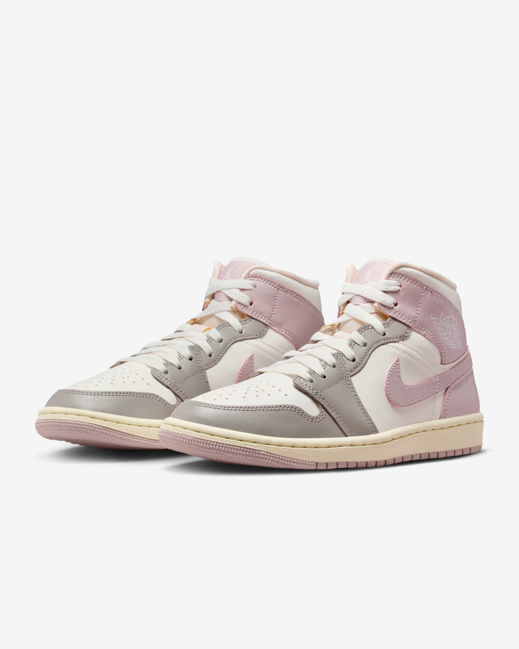 BQ6472-122 Nike Air Jordan 1 Mid (Women's)