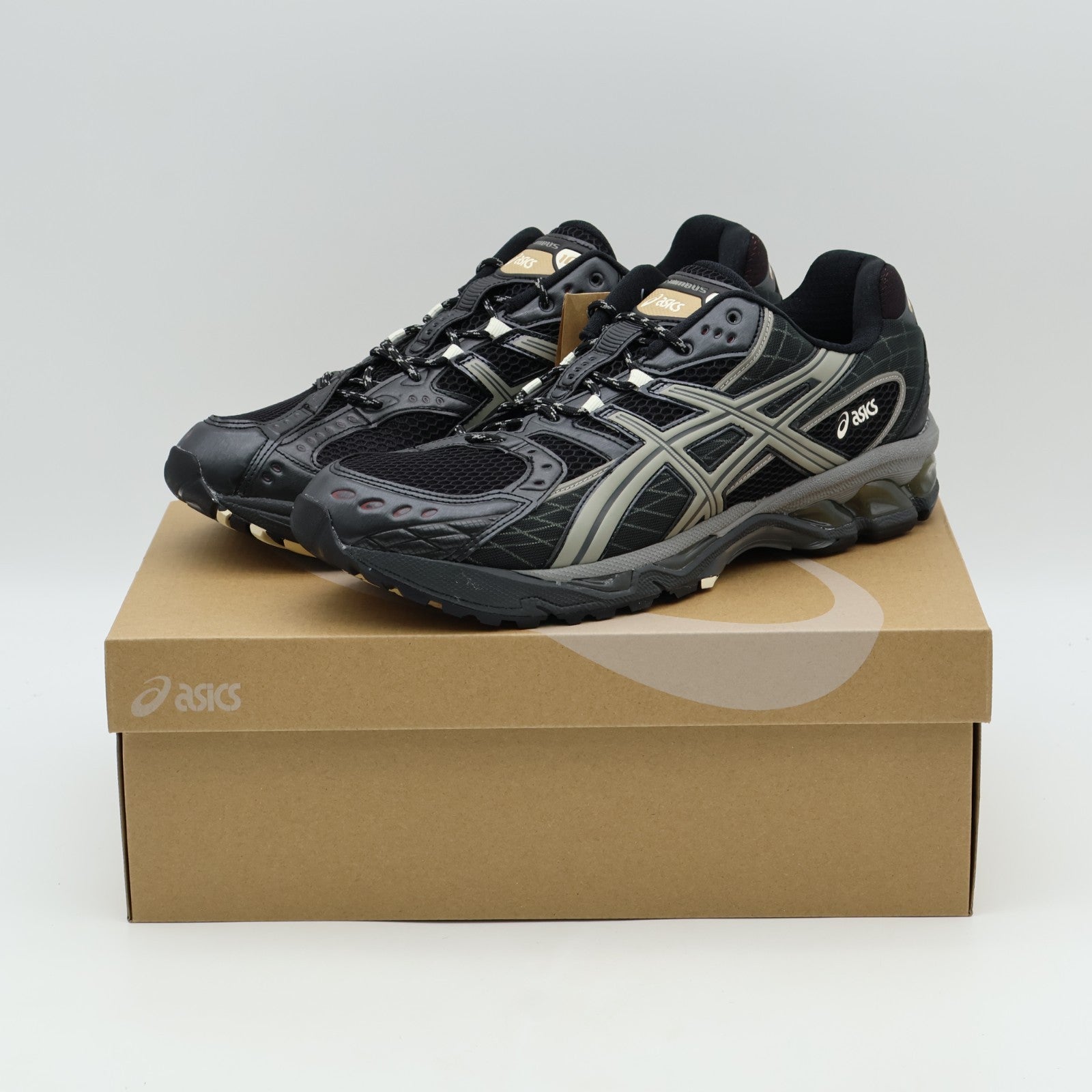 1203A543-005 Asics Gel-Nimbus 10.1 Black Clay Grey (Men's)