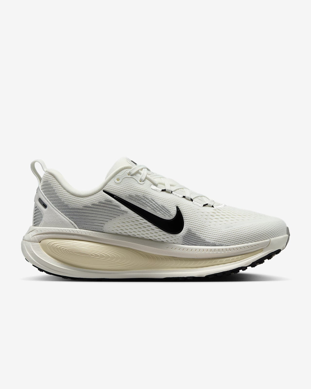 HM6804-101 Nike Vomero 18 Summit White Coconut Milk Coconut Milk Black (Women's)