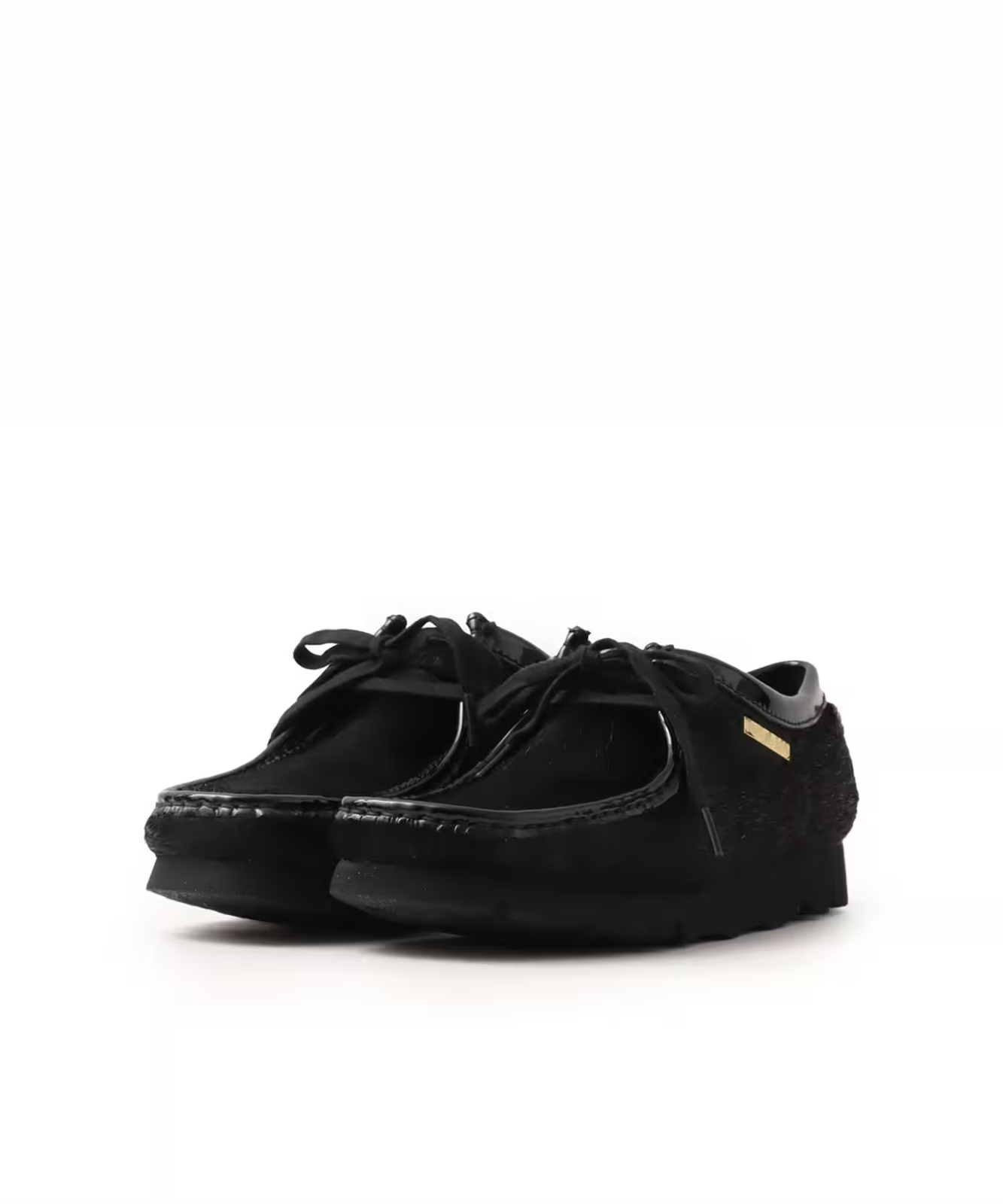 26187743 atmos BlackEyePatch Clarks Wallabee Black Hair (Men's)