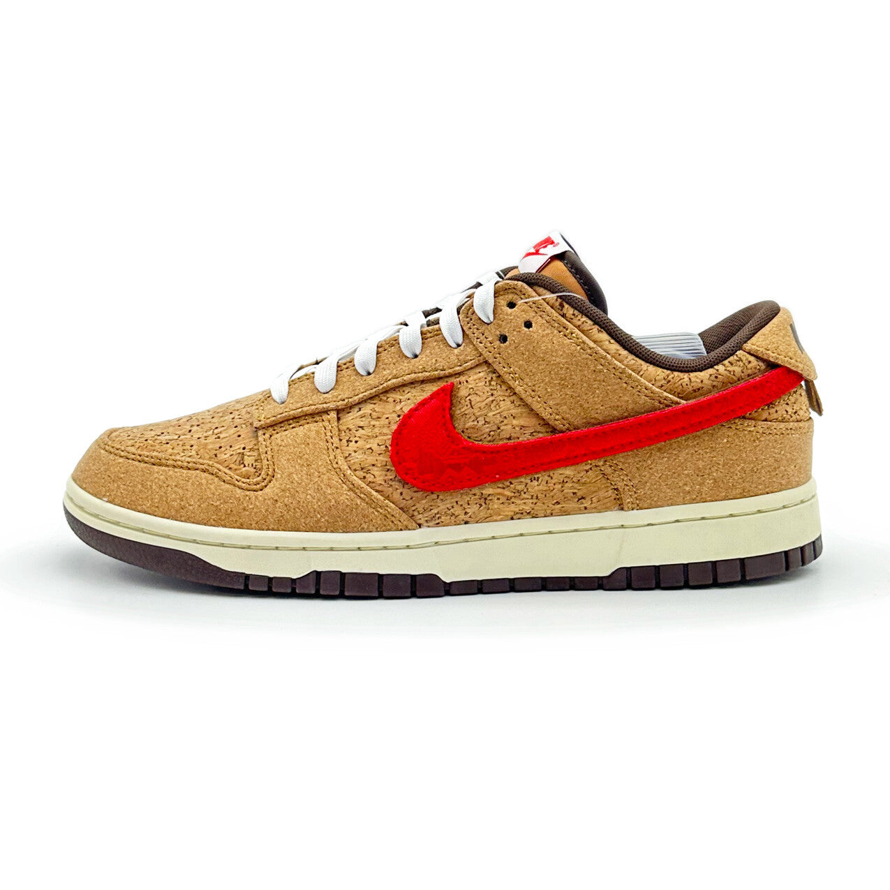 FN0317-121 CLOT Ã Nike Dunk Low SP Cork Natural Flax Coconut Milk Baroque Brown
