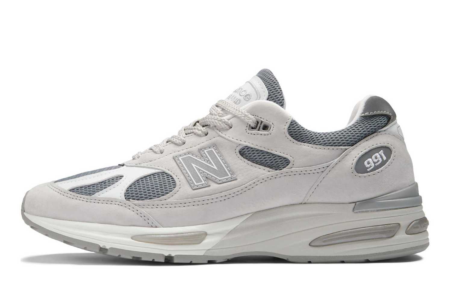U991LG2 New Balance 991V2 Light Gray (Men's)