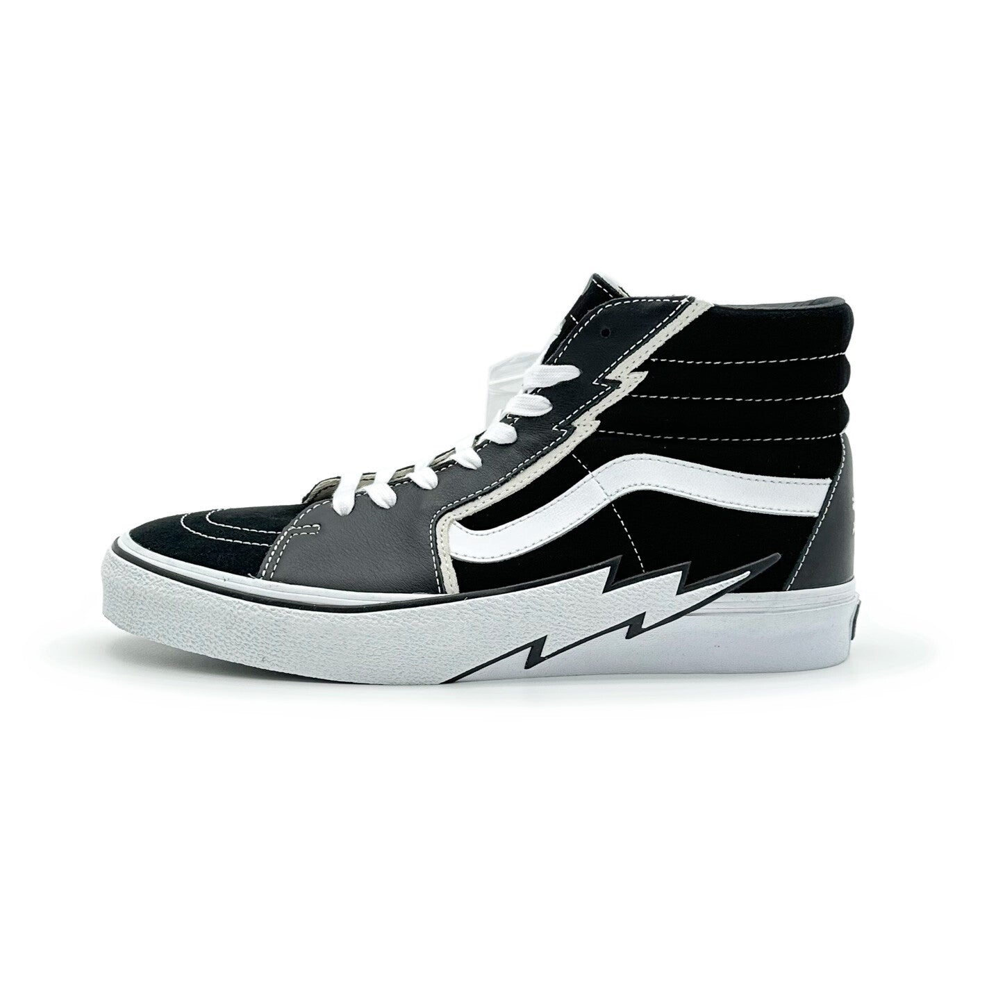 VN0007PSBLK1 MASTERMIND WORLD Ã Vault by Vans Sk8-Hi Bolt VLT LX