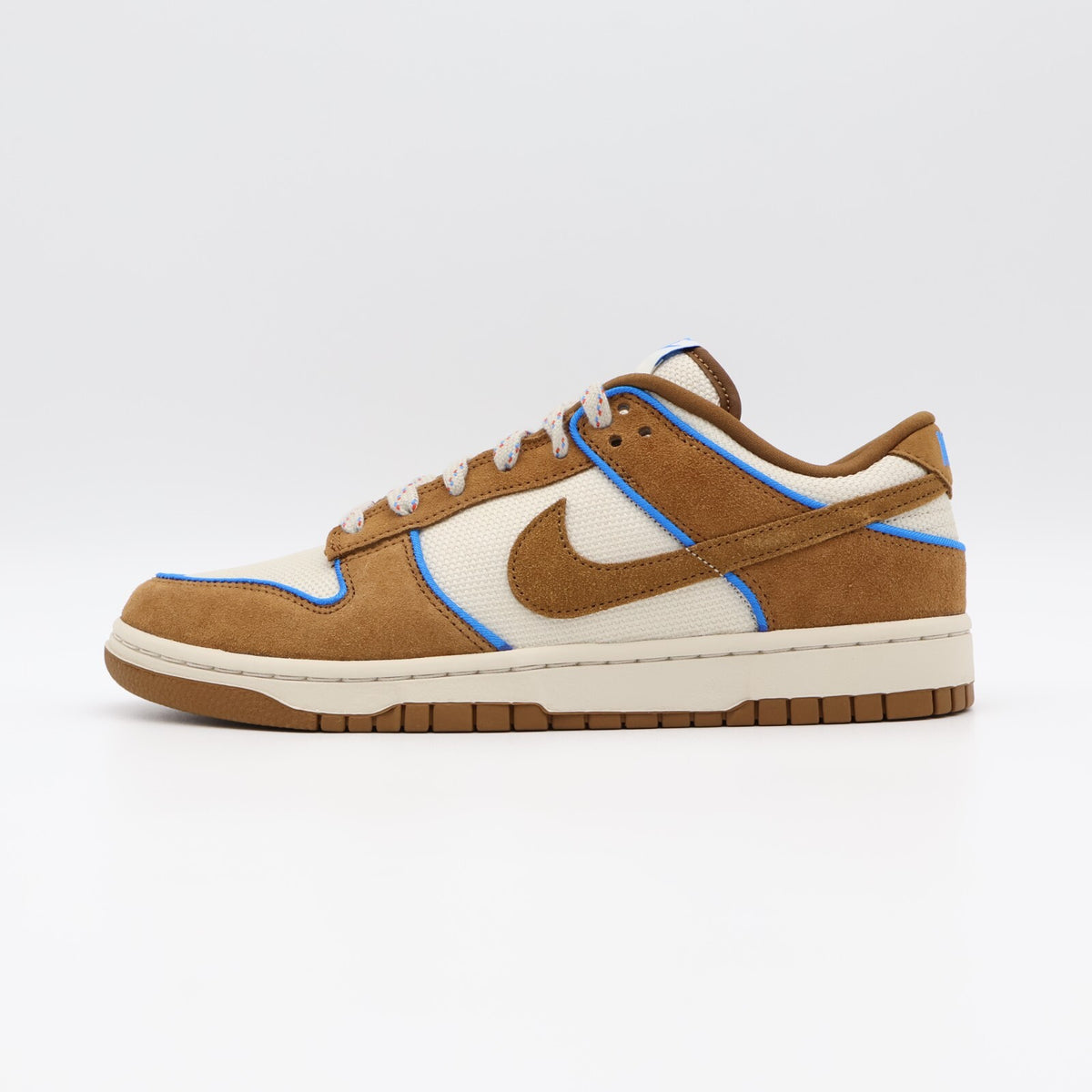 FN5825-100 Nike Dunk Low Retro PRM Light British Tan (Men's)