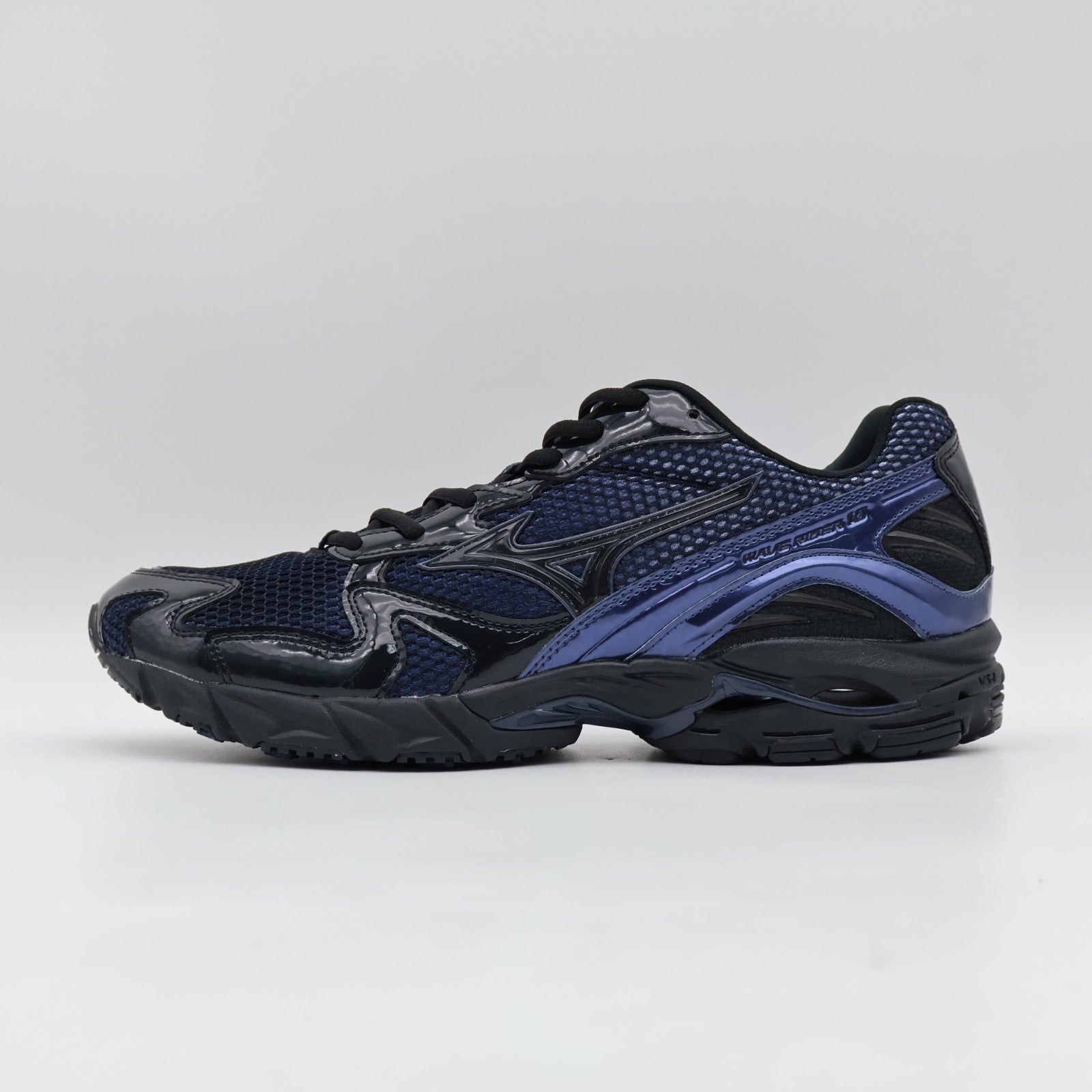 D1GD243401 END. Mizuno Wave Rider 10 North Sea (Men's)