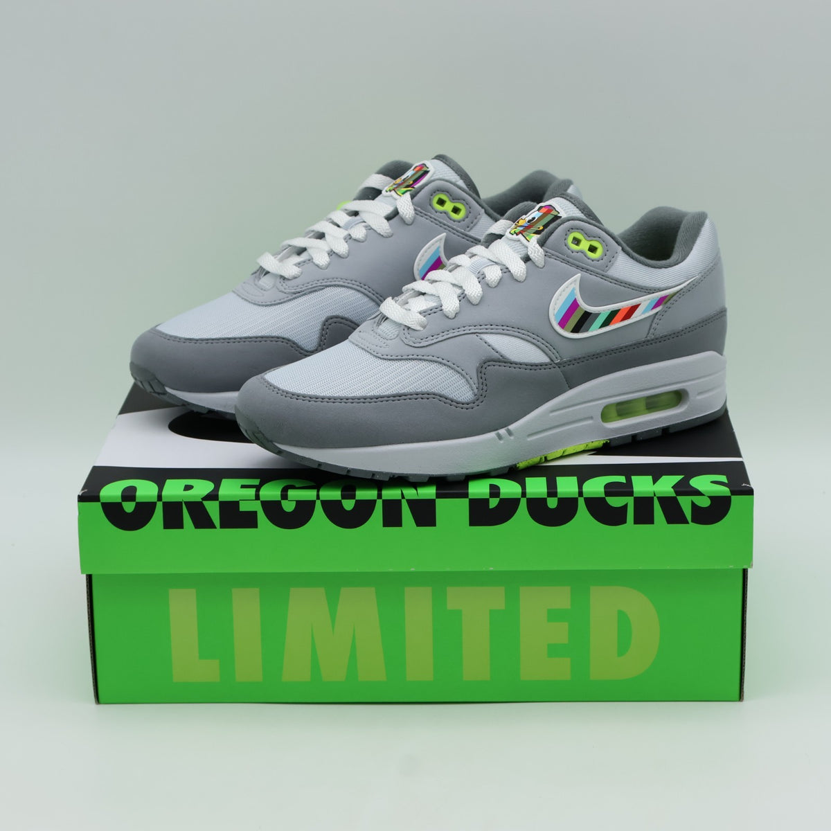 JF4580-001 Division Street à Nike Air Max 1 Ducks of a Feather "Tokyo" (Men's)
