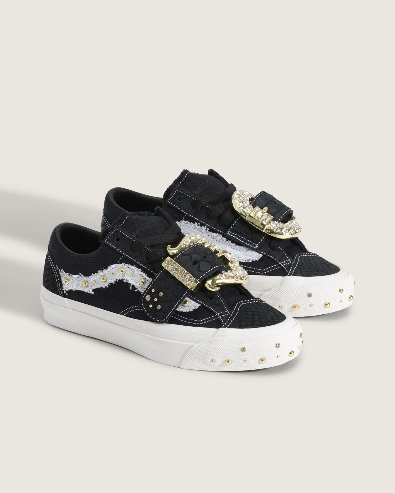 VN000ZAZHAB Metagirl à Vans Premium Old Skool 36 Black White (Men's)