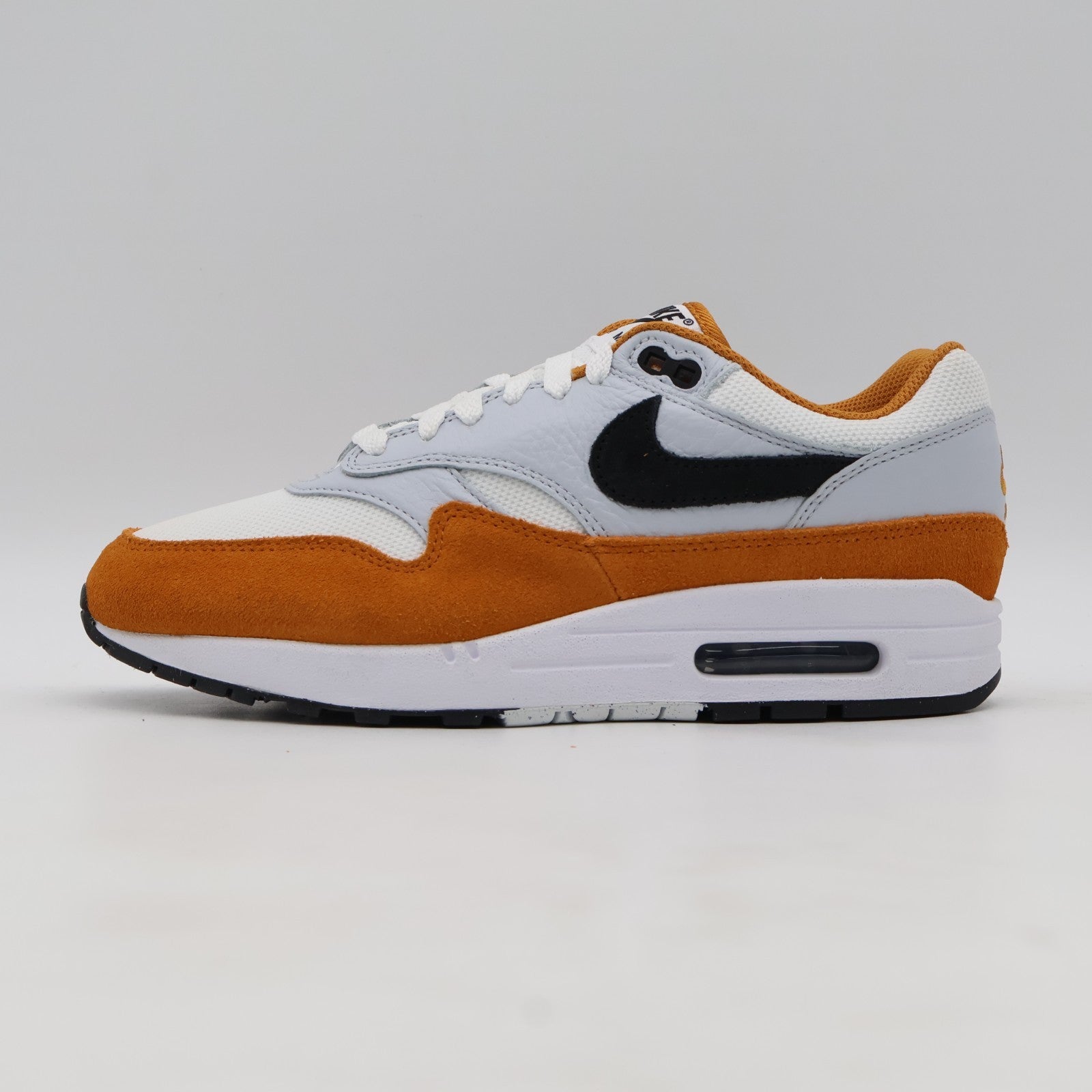 FN6952-101 Nike Air Max 1 Monarch (Men's)
