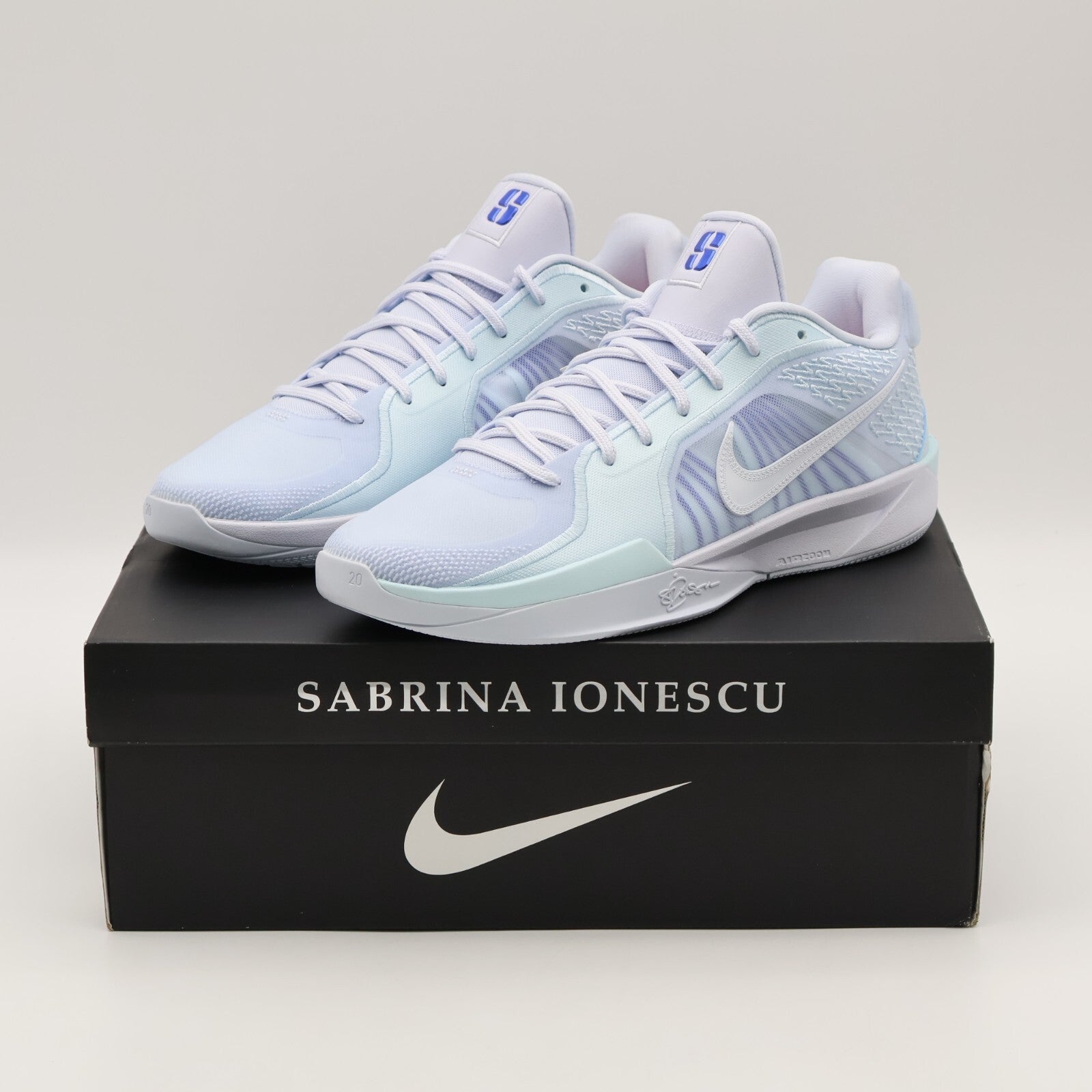 FZ1517-002 Nike Sabrina 2 Conductor Football Grey Glacier Blue White (Women's)