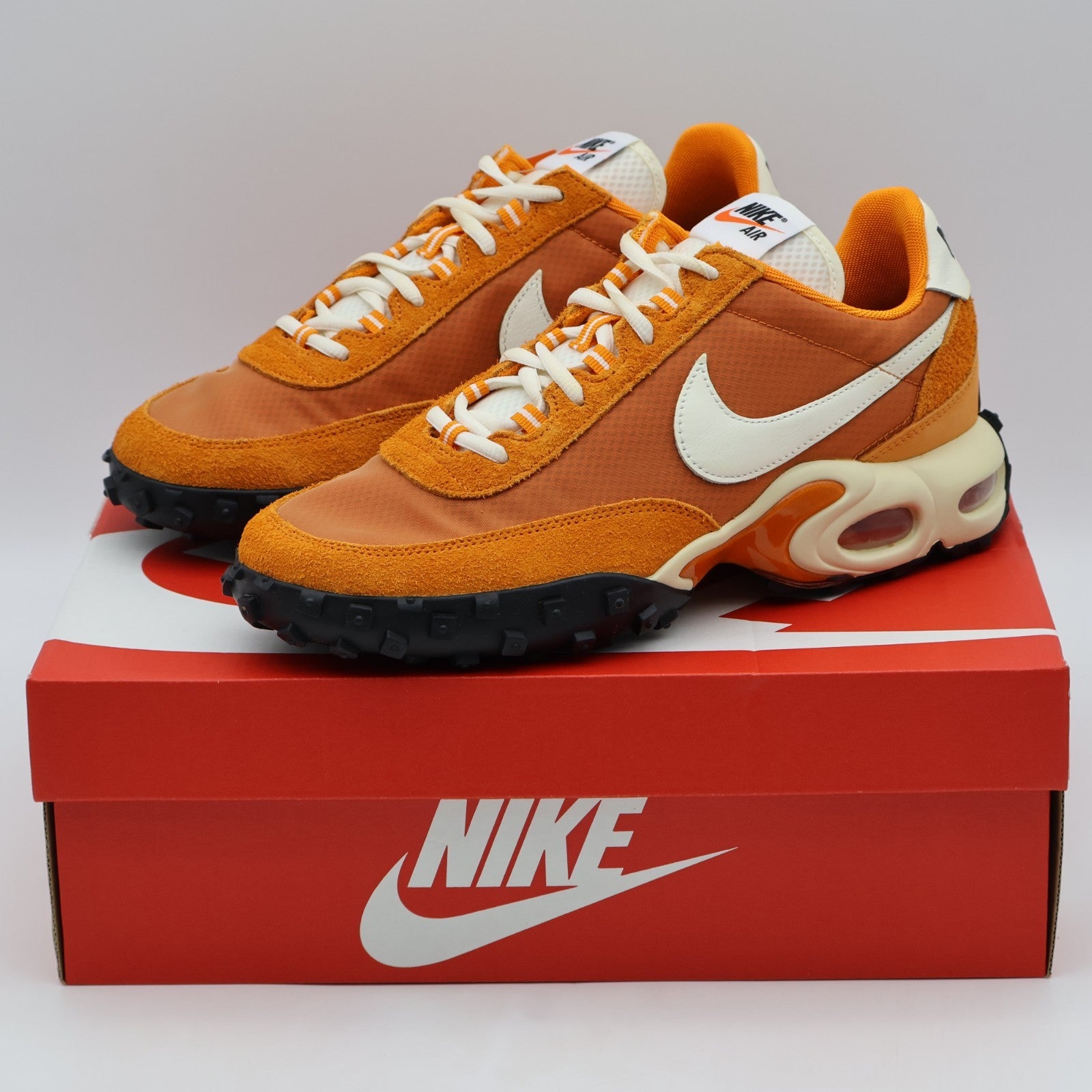 IB3656-800 Nike Air Max Waffle Bright Ceramic Sail (Men's)