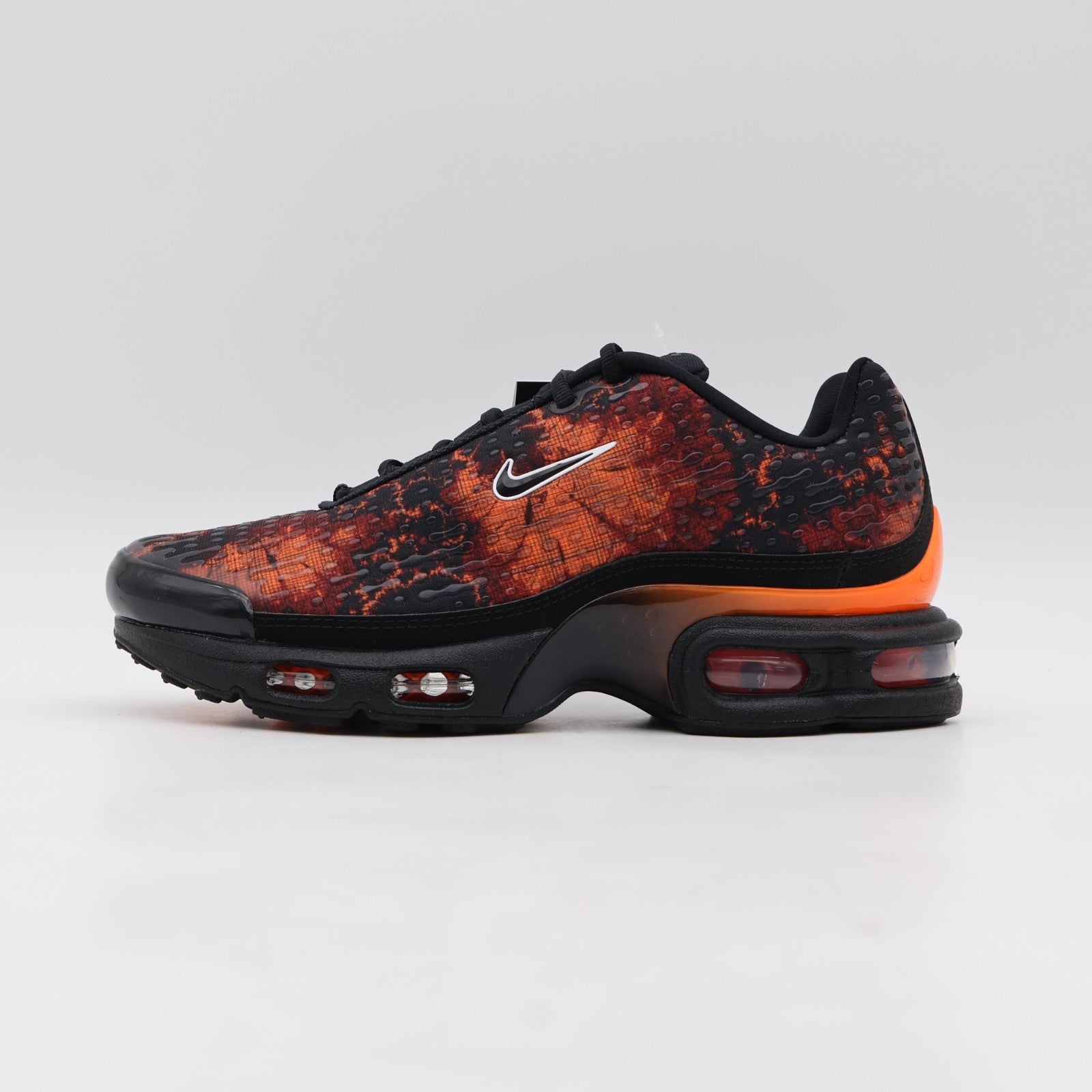 IO9556-600 Nike Air Max Plus 7 PRM "Fire Red/Black" (Men's)