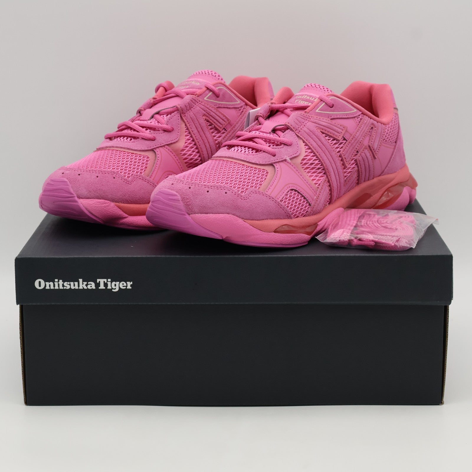 1183C478-700 Onitsuka Tiger Tigrun Dragon Fruit (Men's)